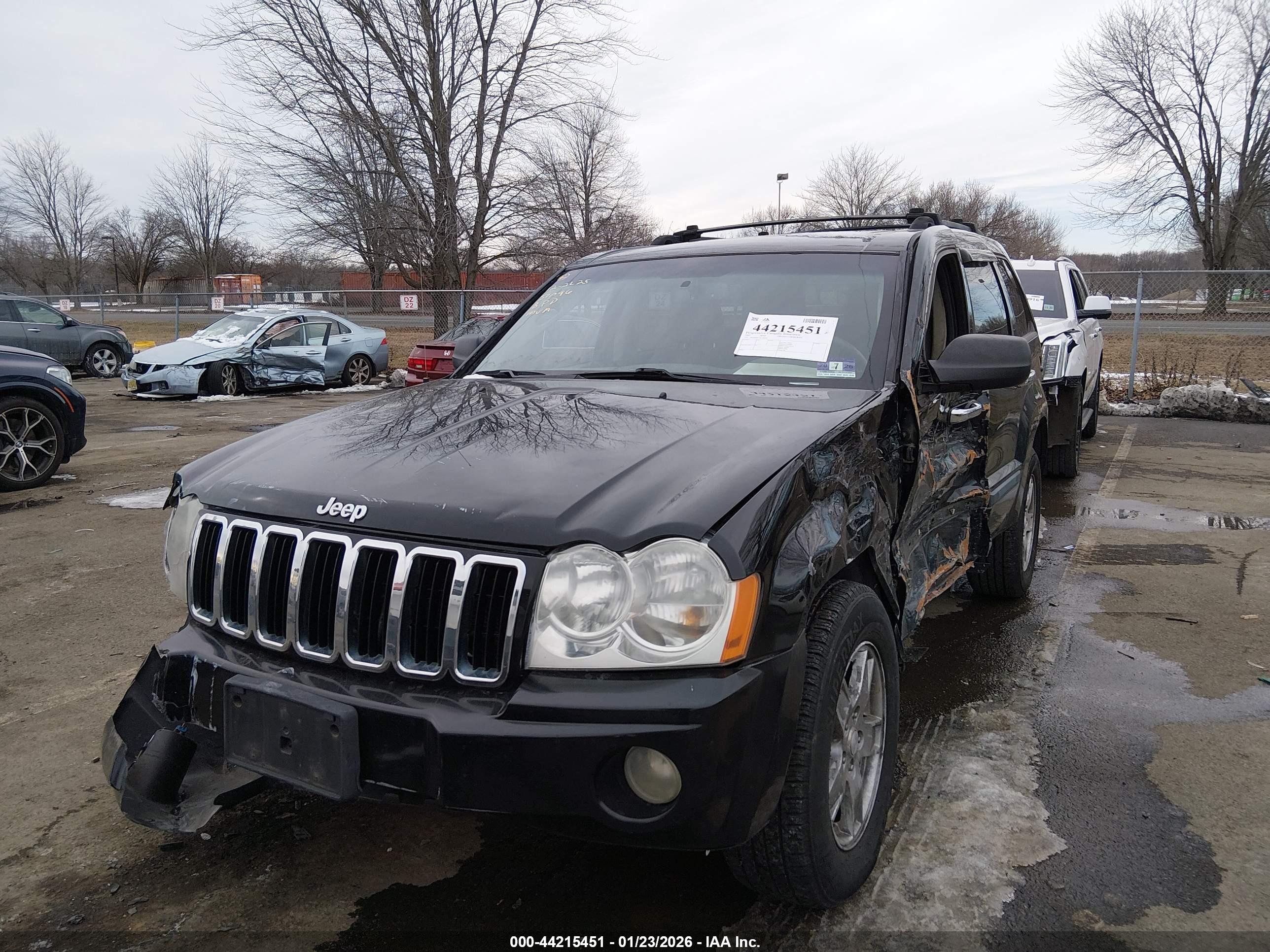 JEEP GRAND image 2
