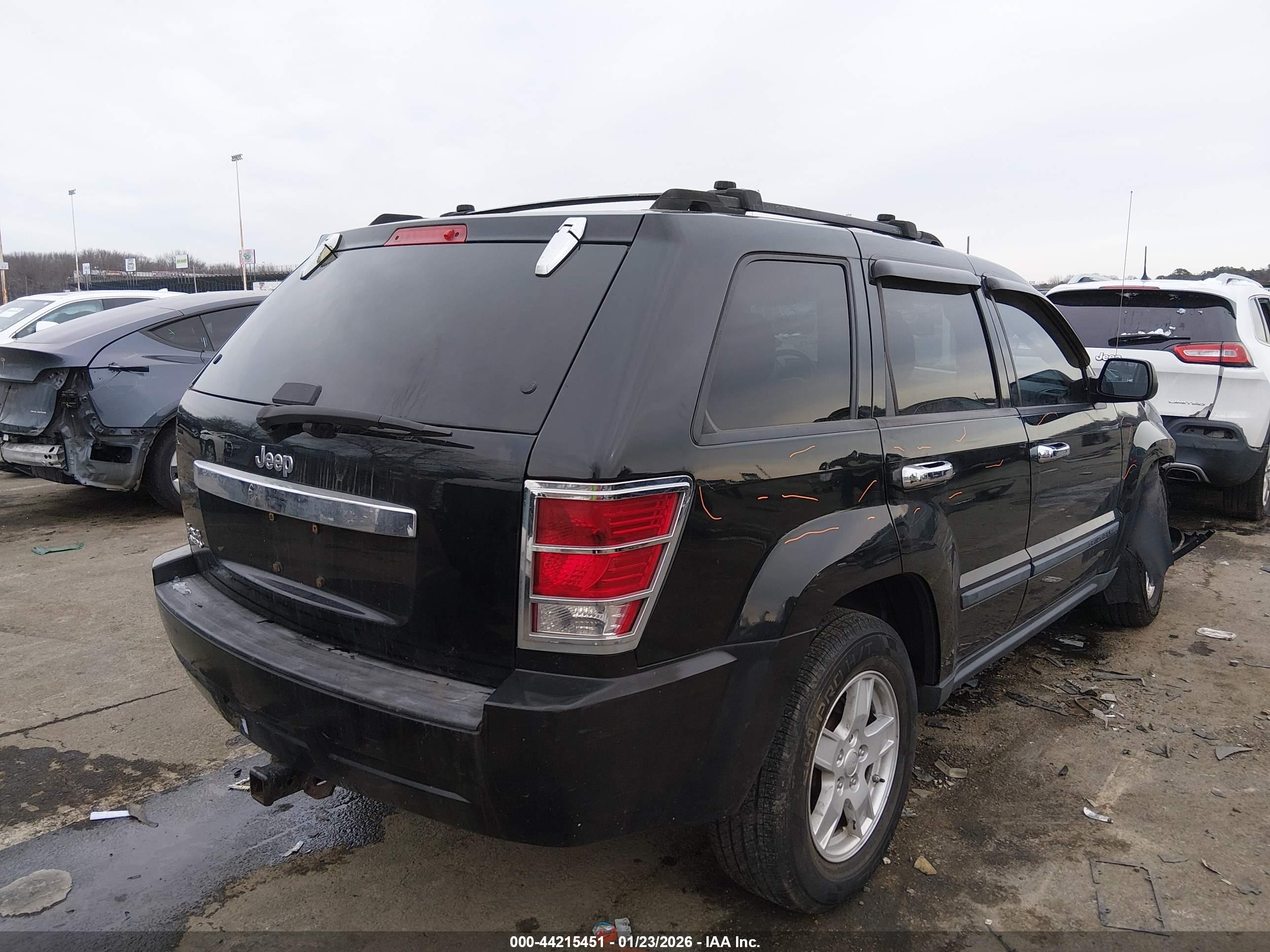 JEEP GRAND image 4