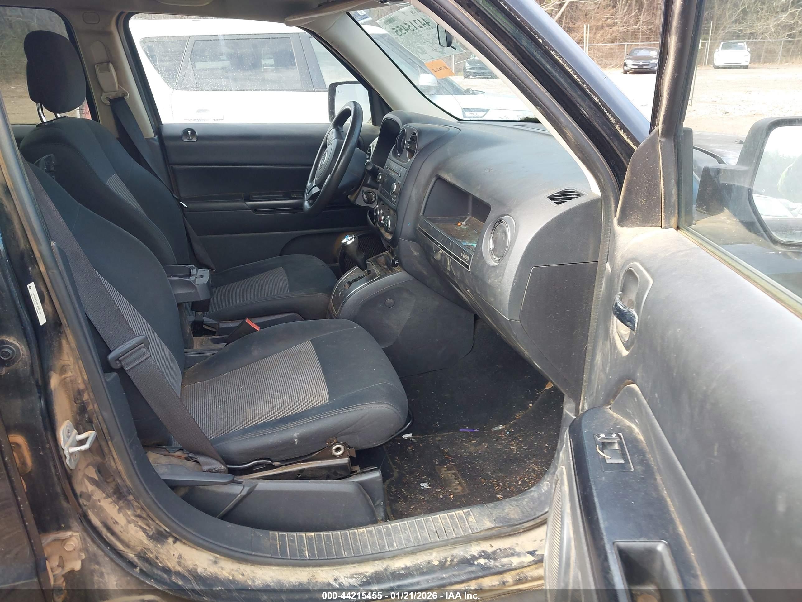 JEEP PATRIOT image 5