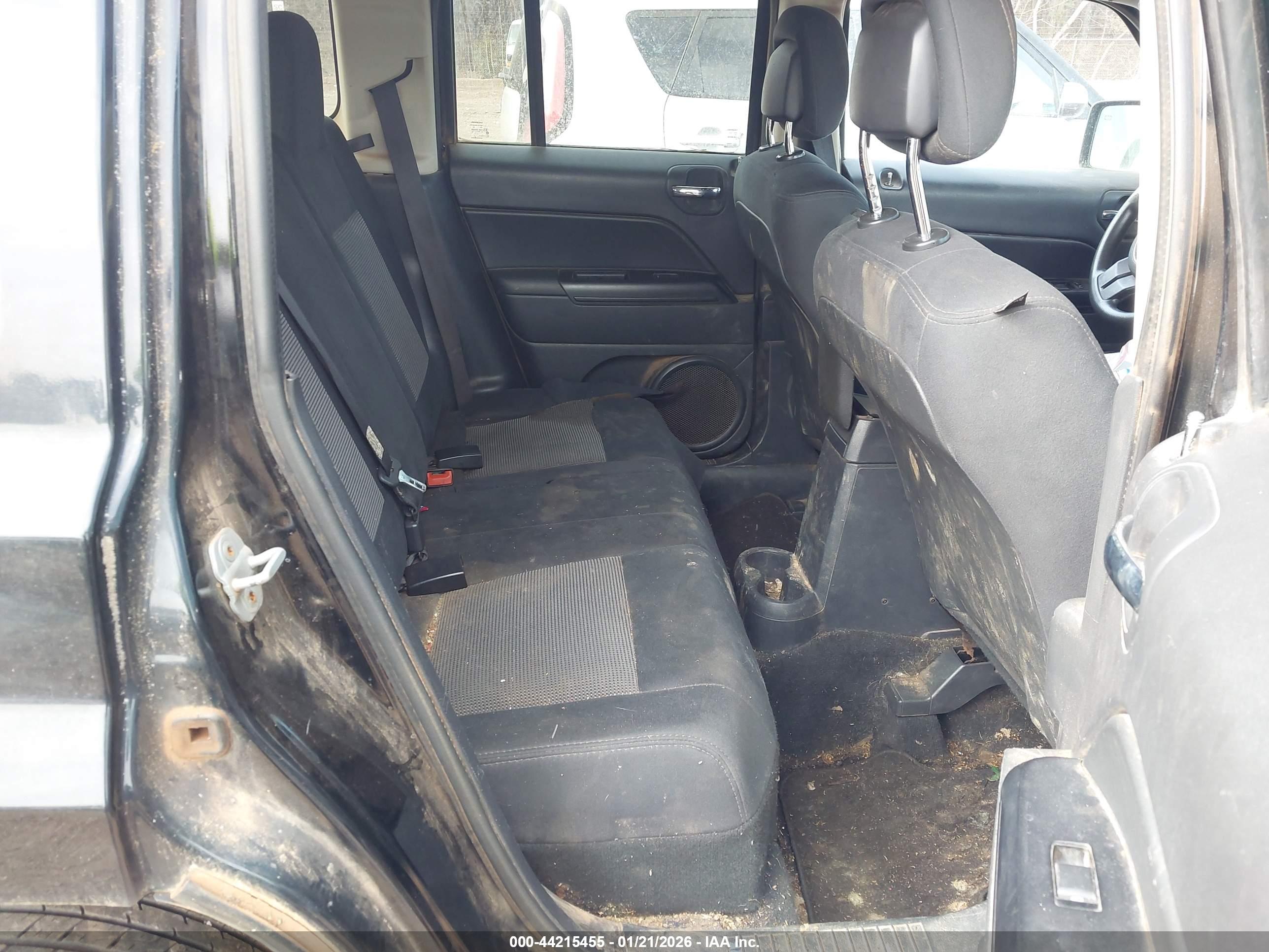 JEEP PATRIOT image 8