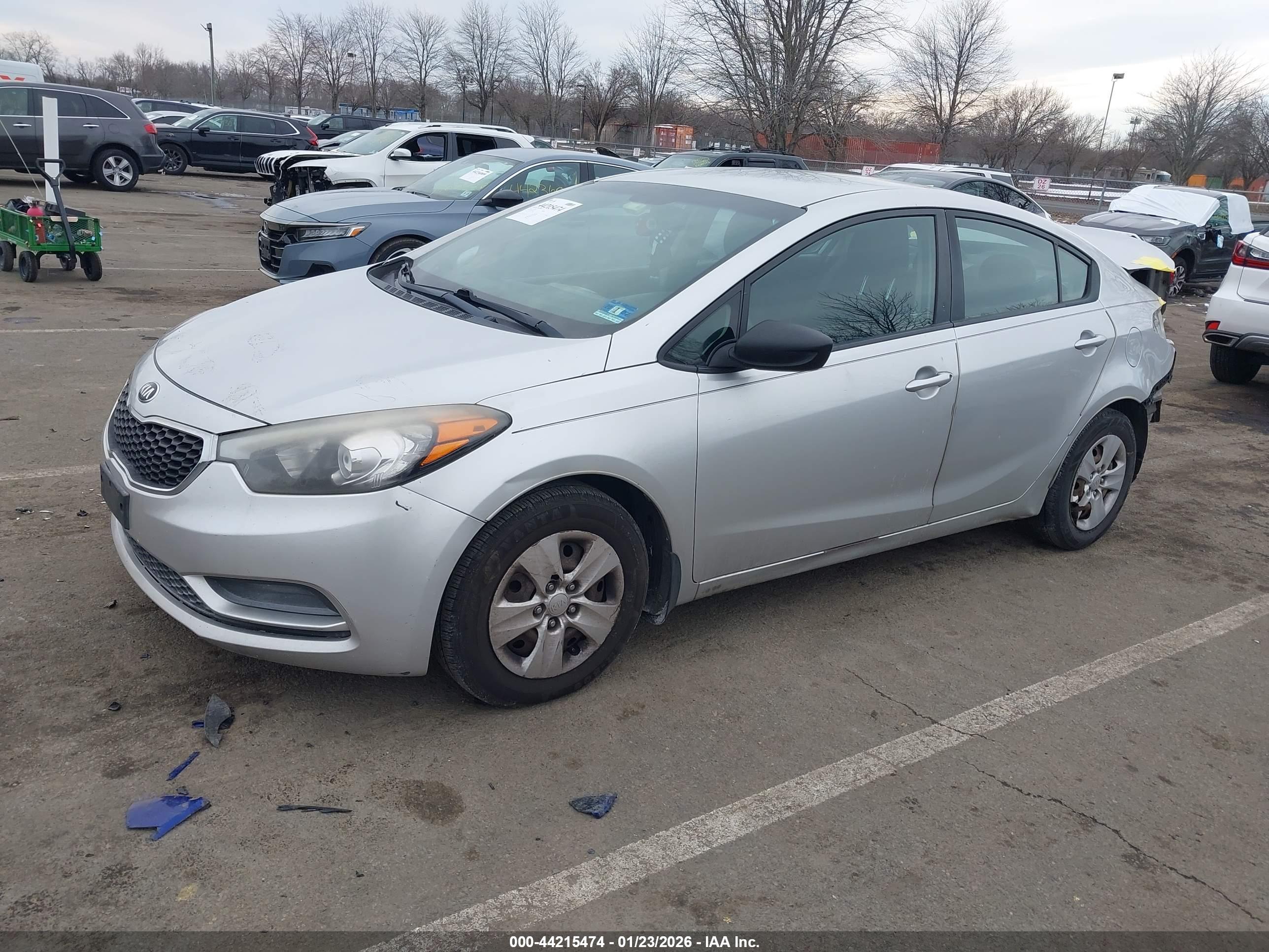 KIA FORTE image 2