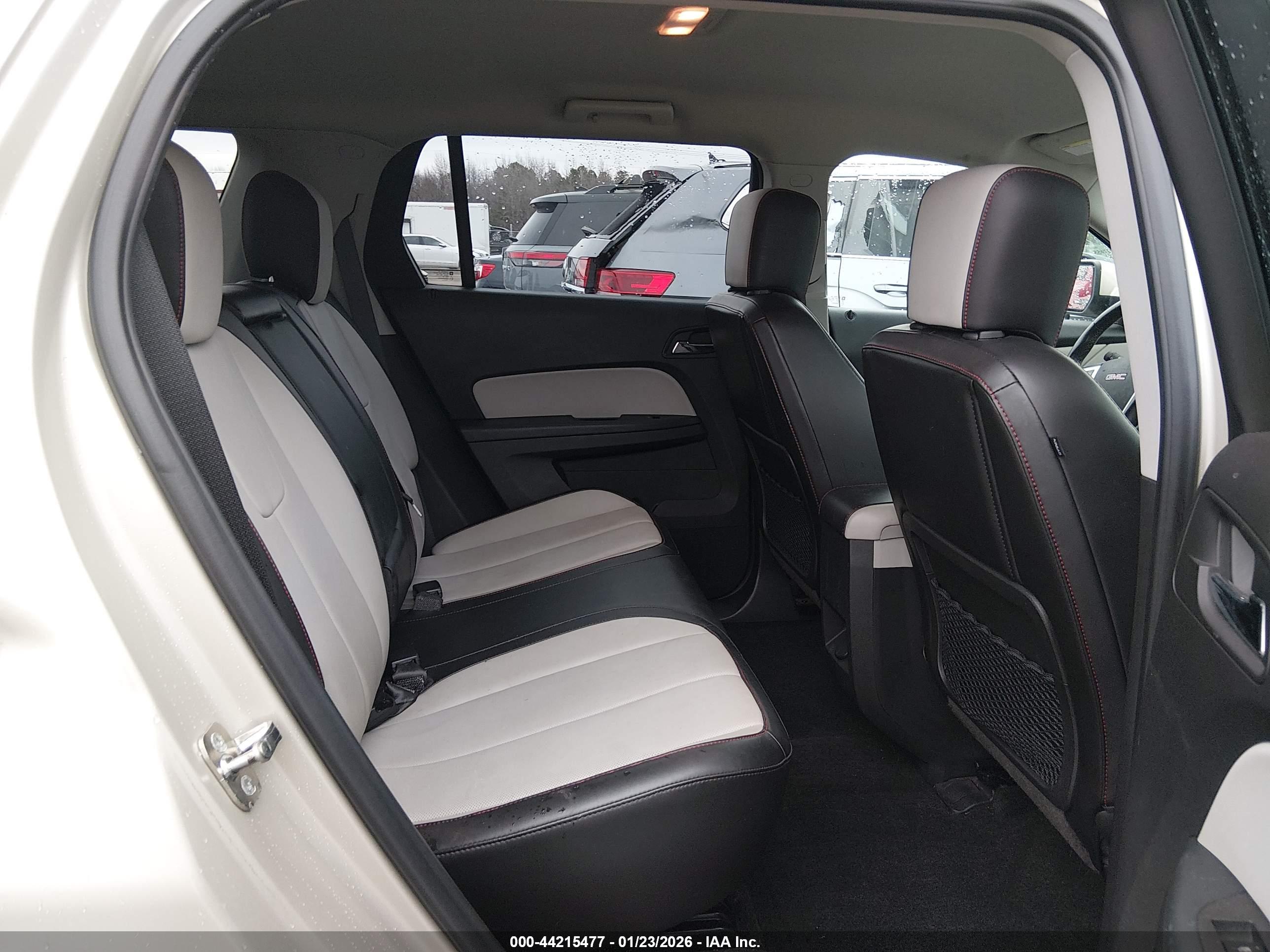GMC TERRAIN image 8