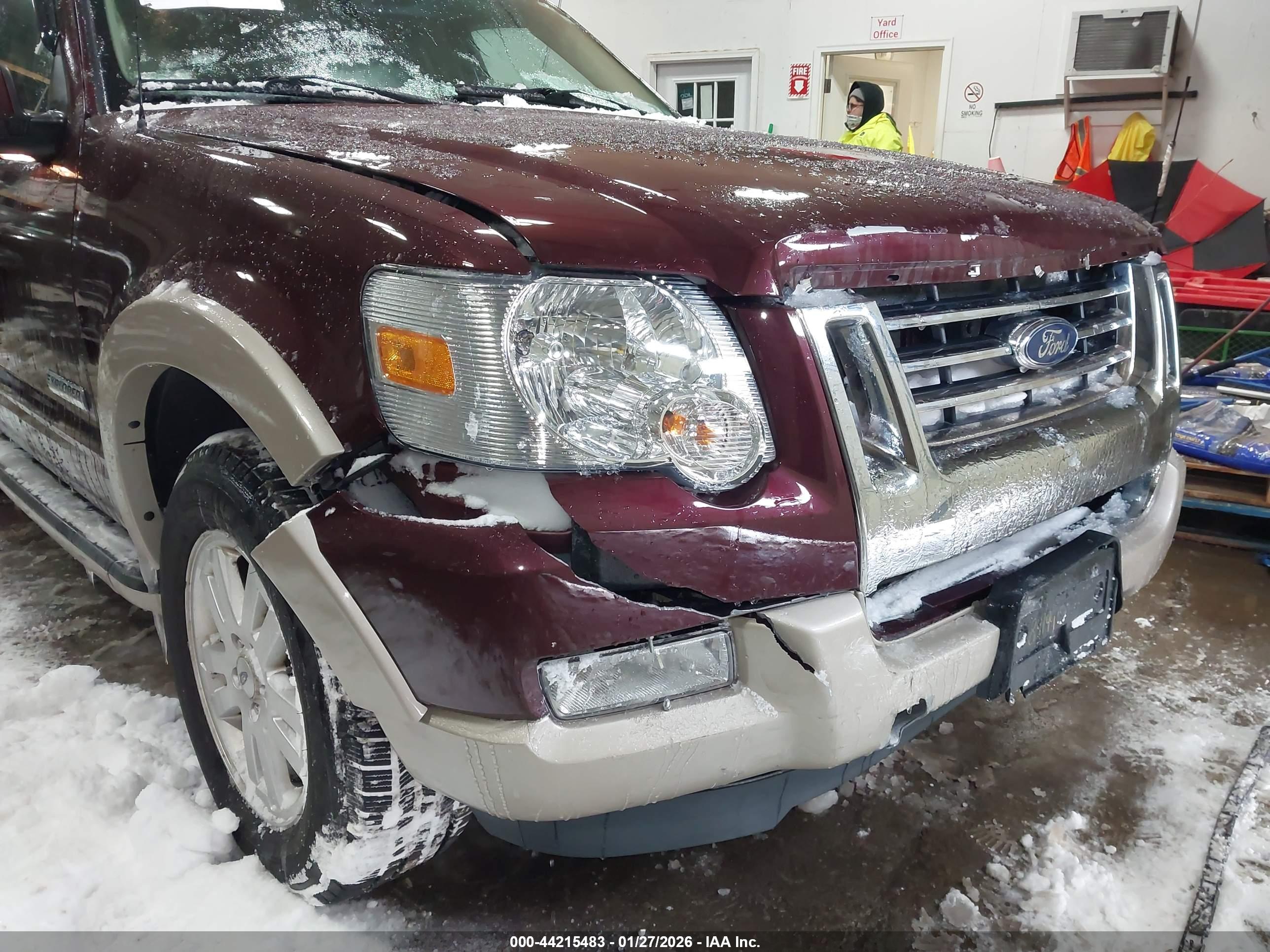 FORD EXPLORER image 6