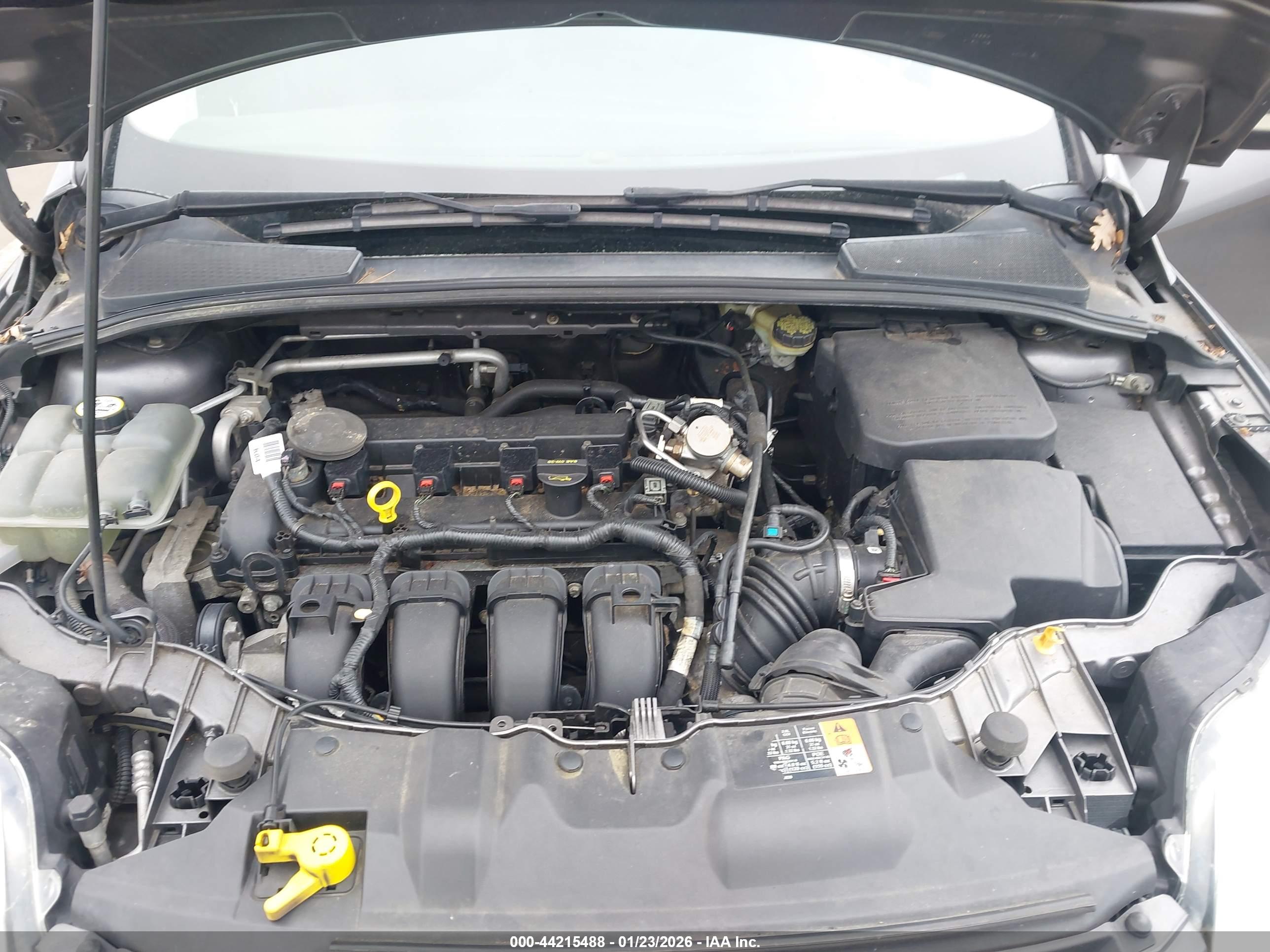 FORD FOCUS image 10