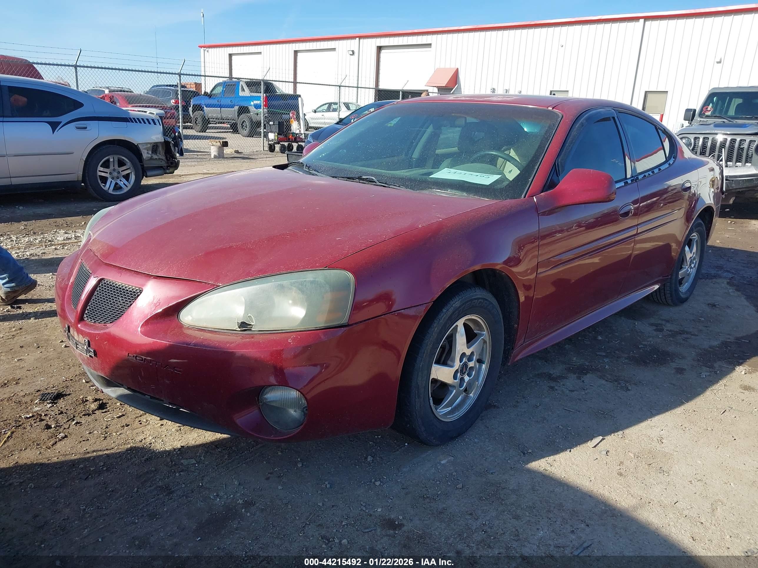 PONTIAC GRAND image 2