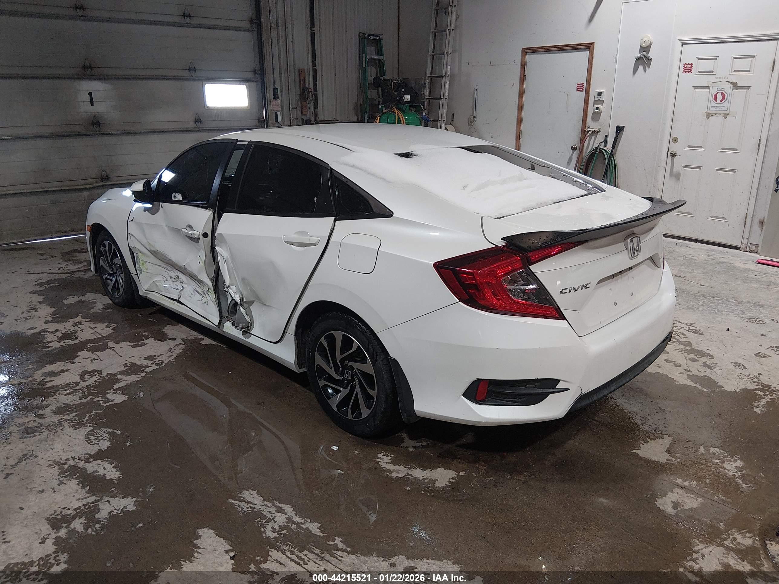 HONDA CIVIC image 3