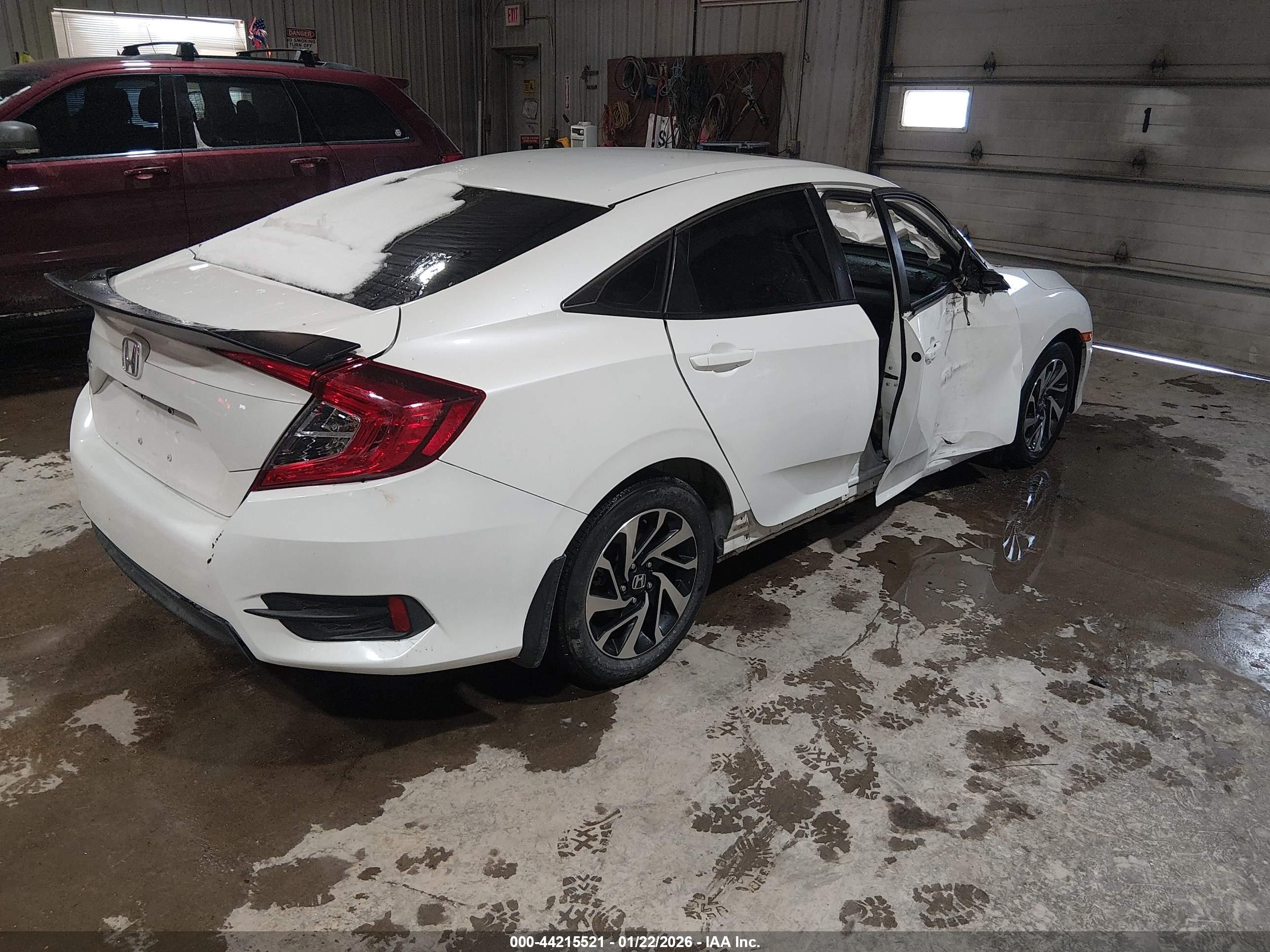 HONDA CIVIC image 4