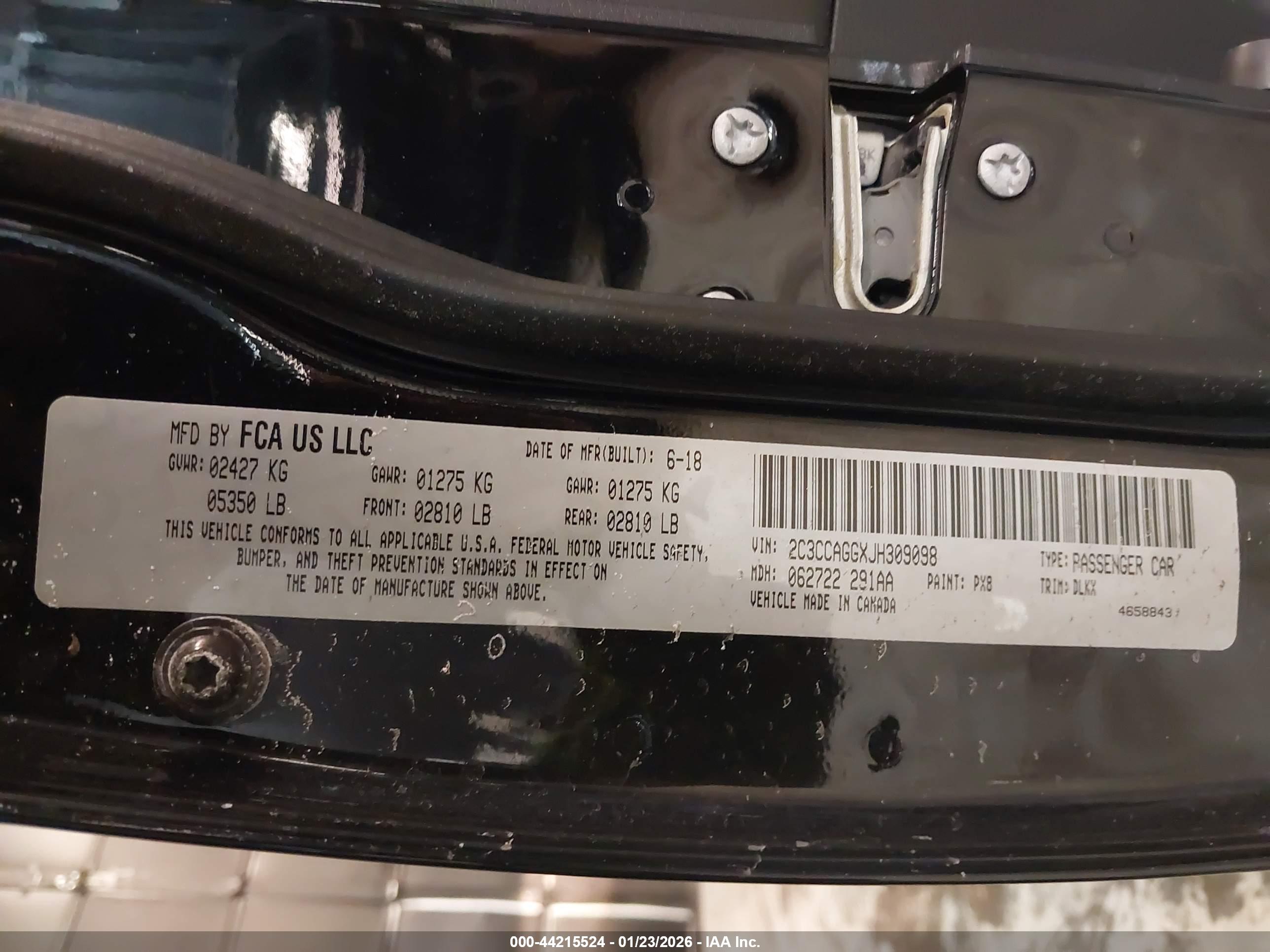 CHRYSLER 300 image 9