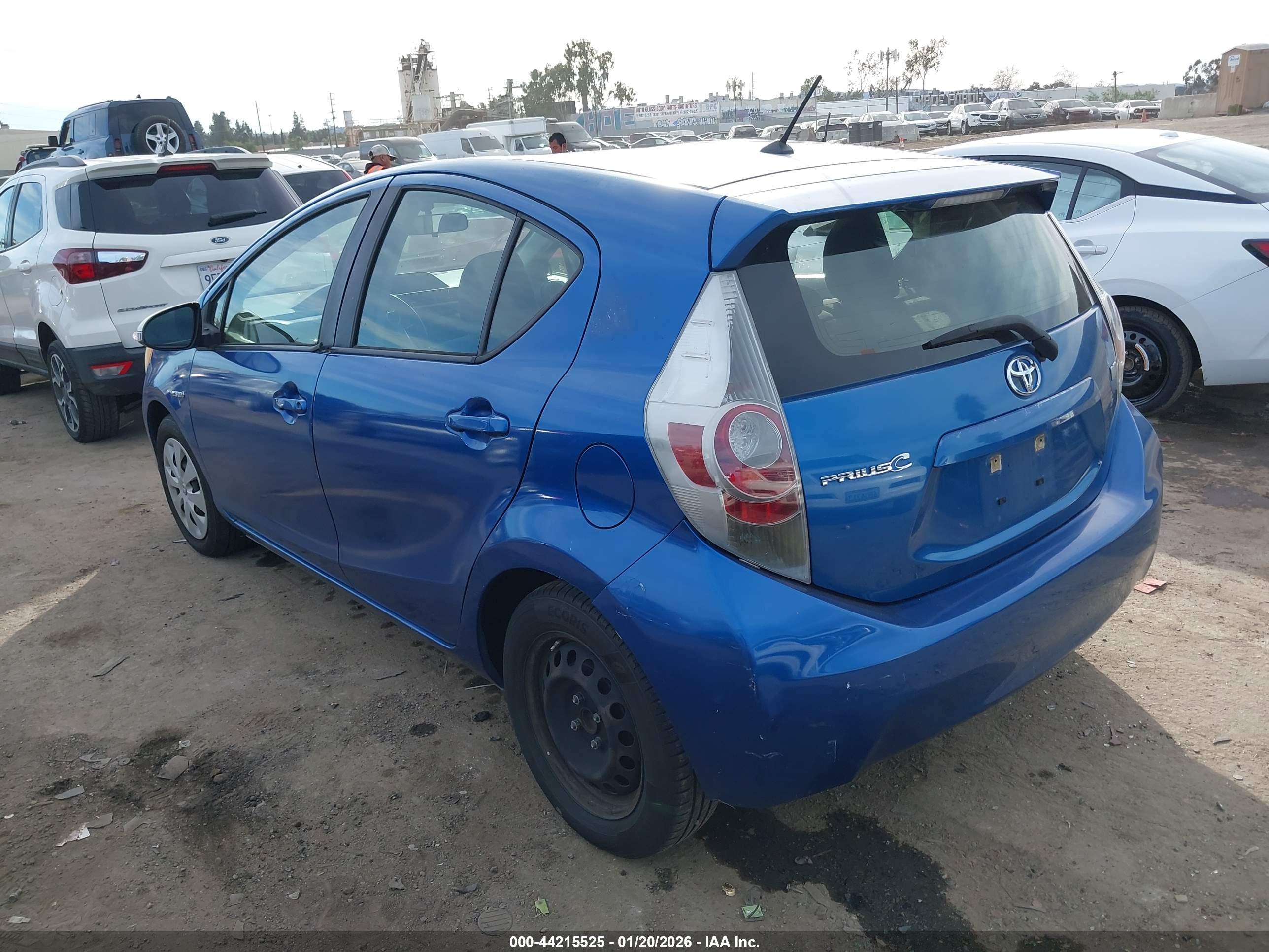 TOYOTA PRIUS image 3
