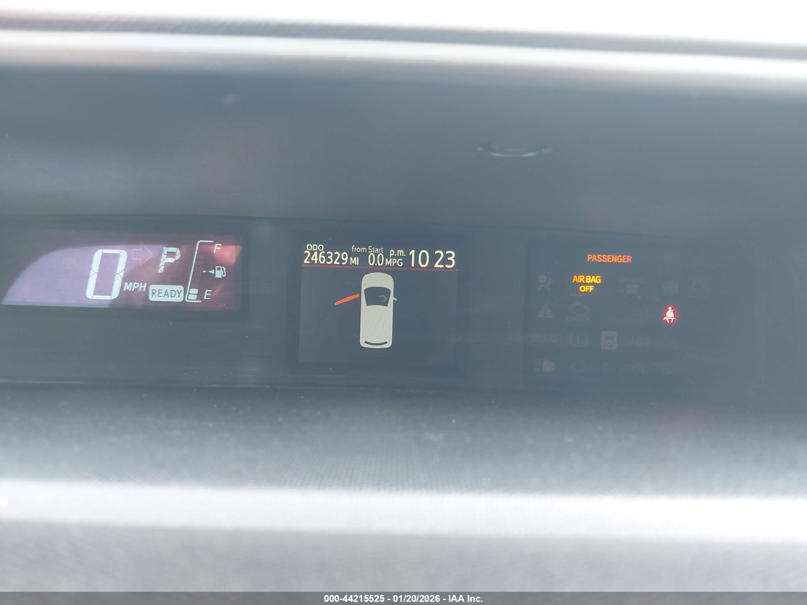 TOYOTA PRIUS image 7