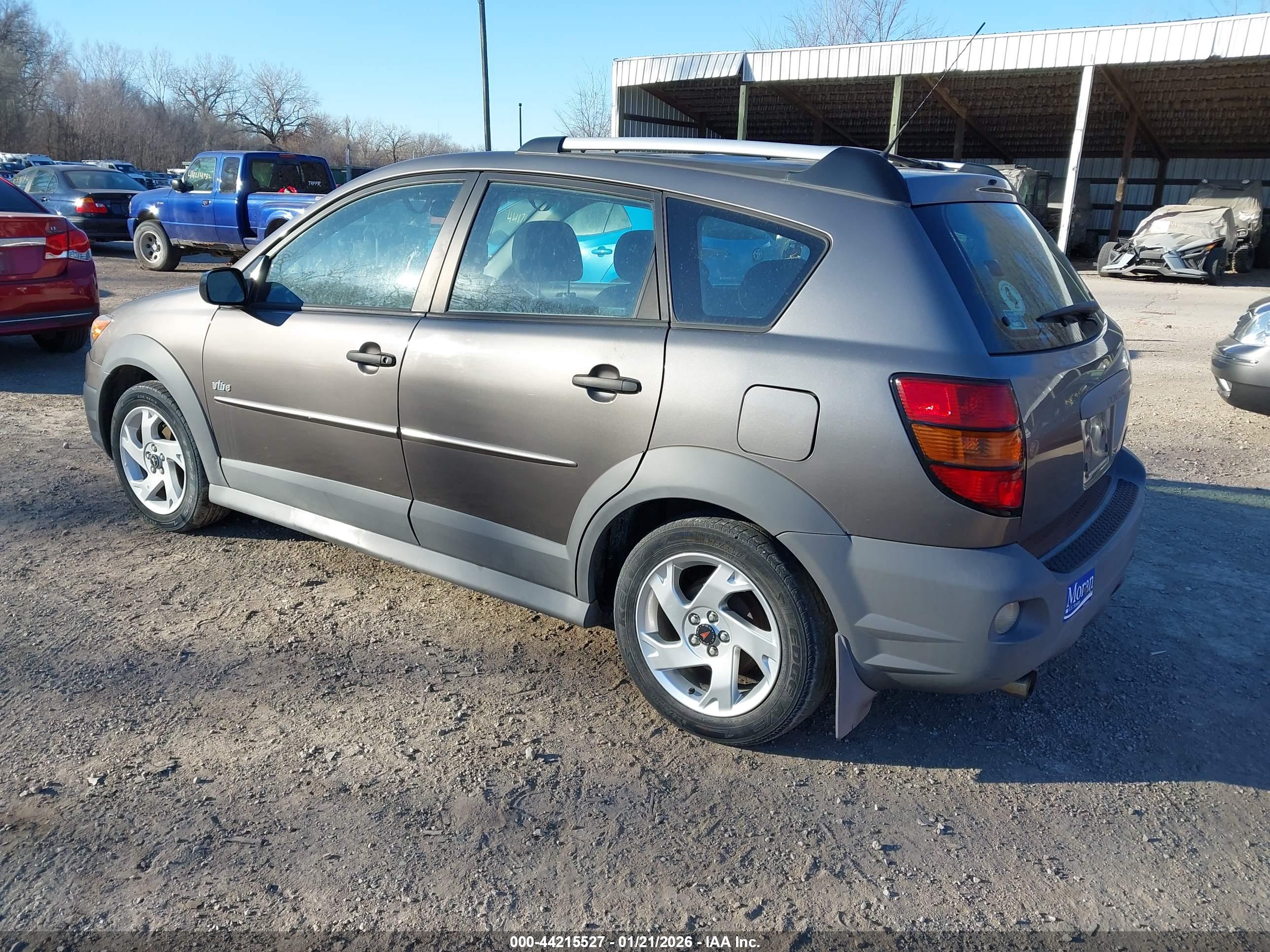 PONTIAC VIBE image 3