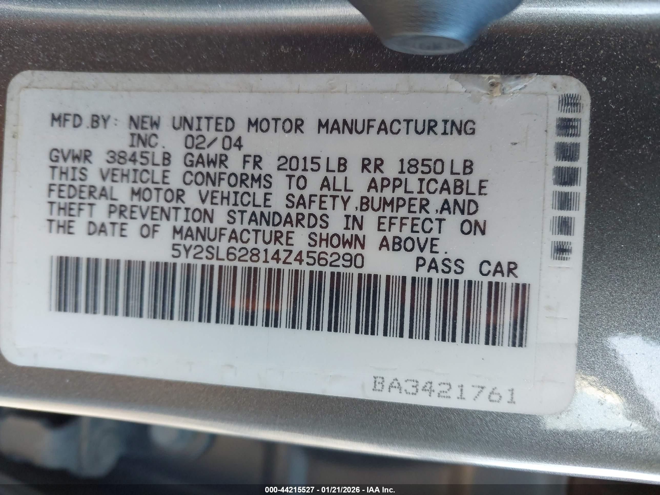 PONTIAC VIBE image 9
