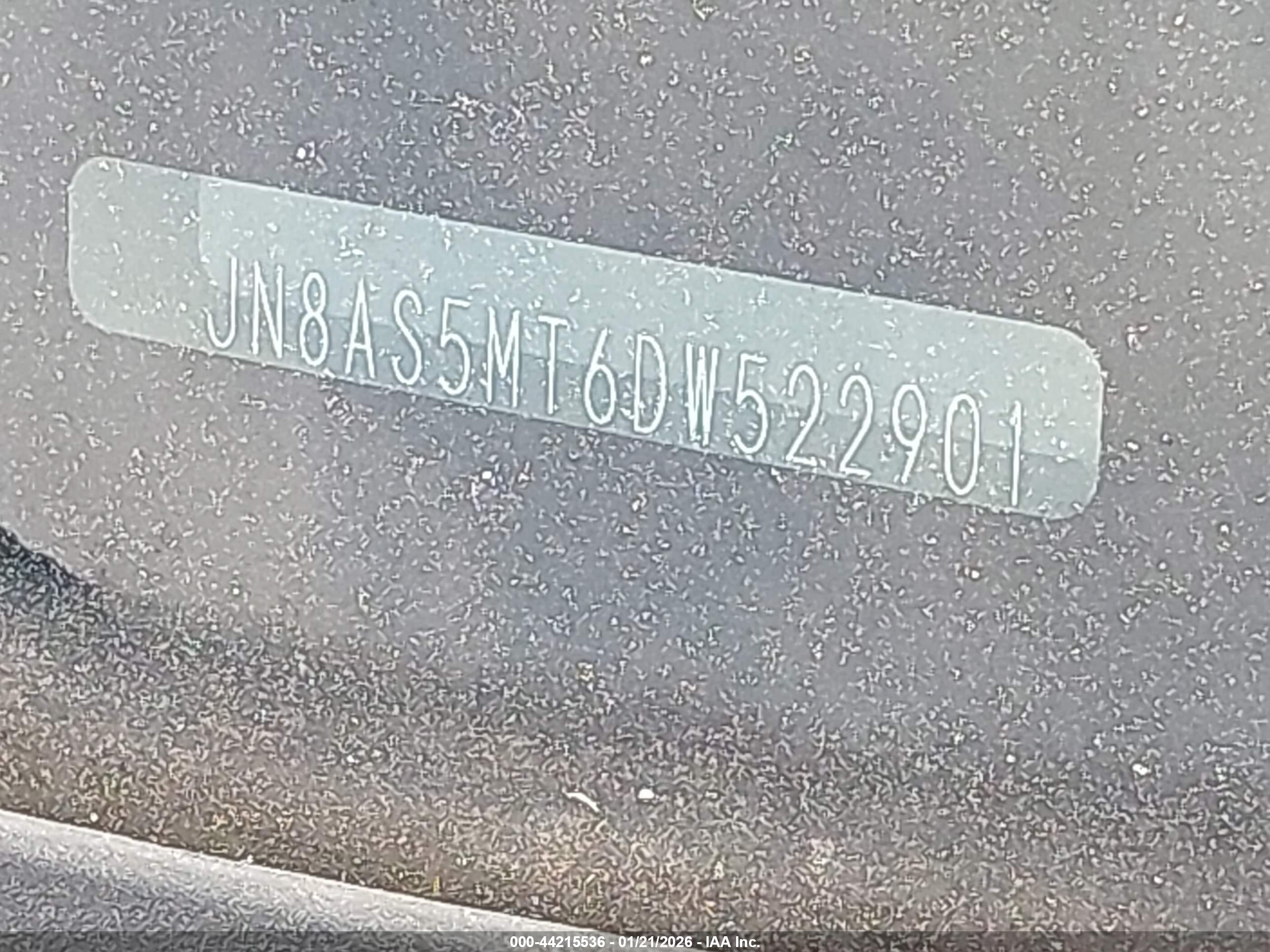 NISSAN ROGUE image 9