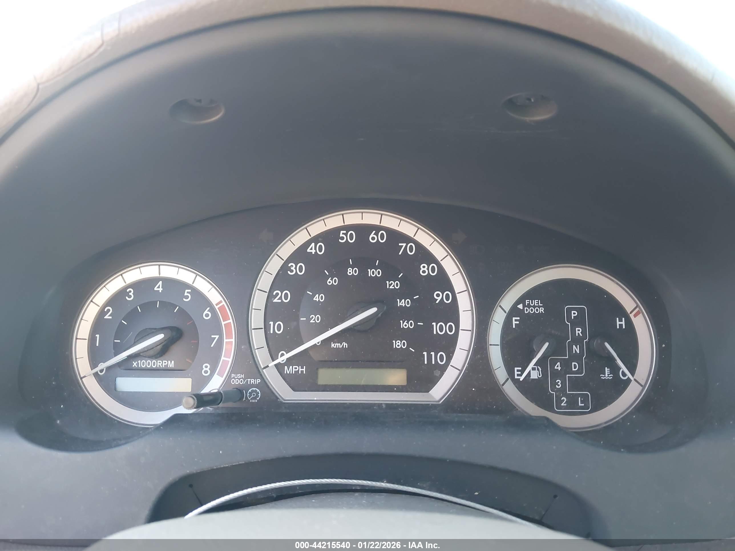 TOYOTA SIENNA image 7