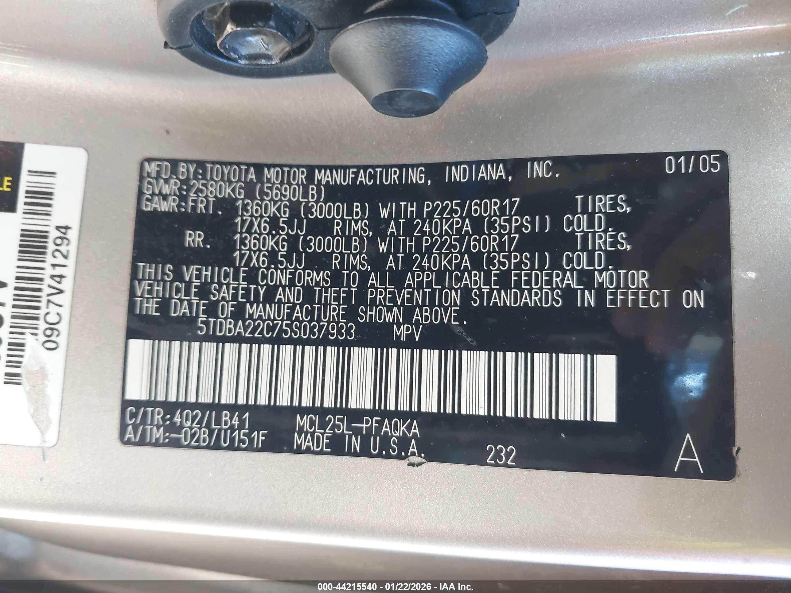 TOYOTA SIENNA image 9