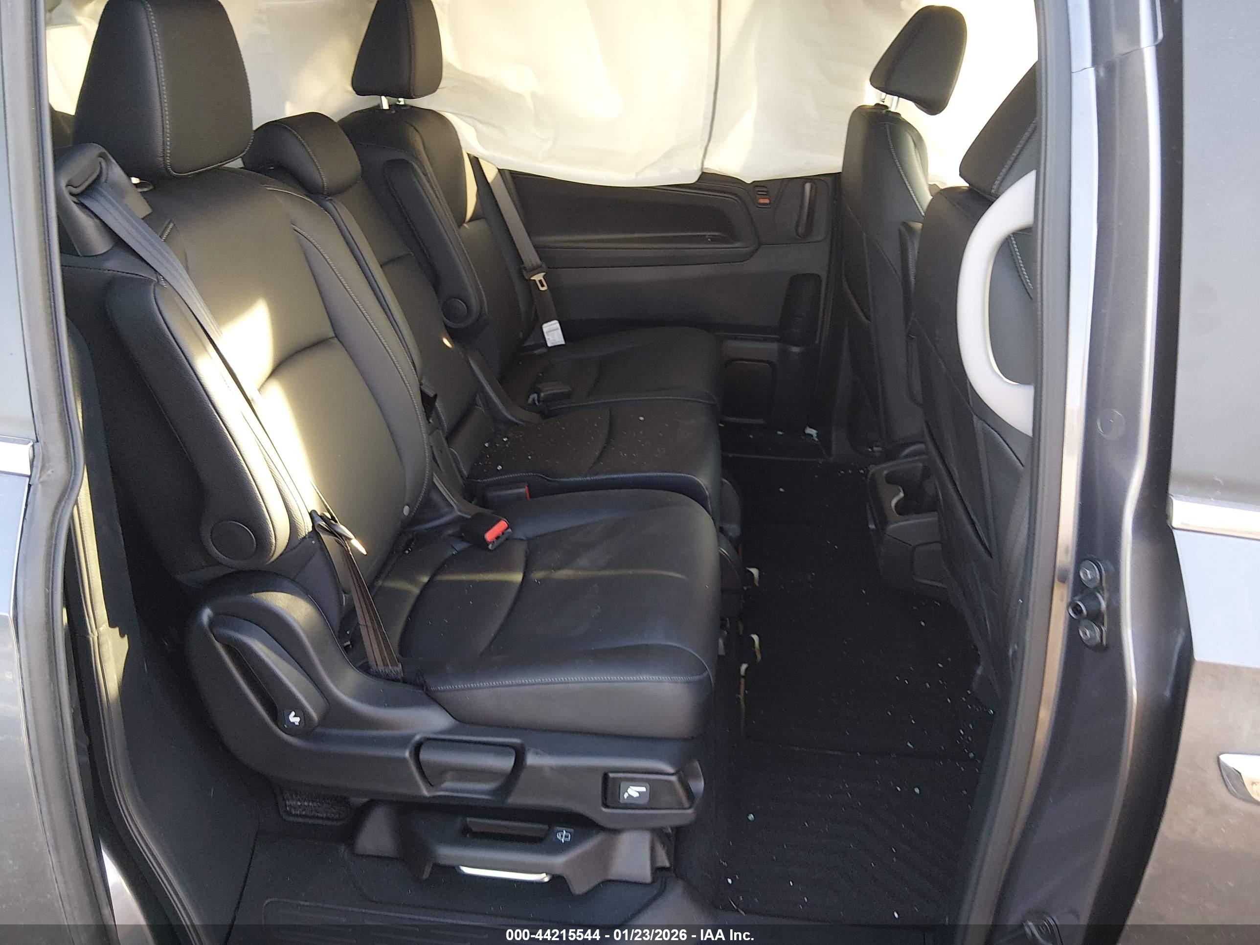 HONDA ODYSSEY image 8