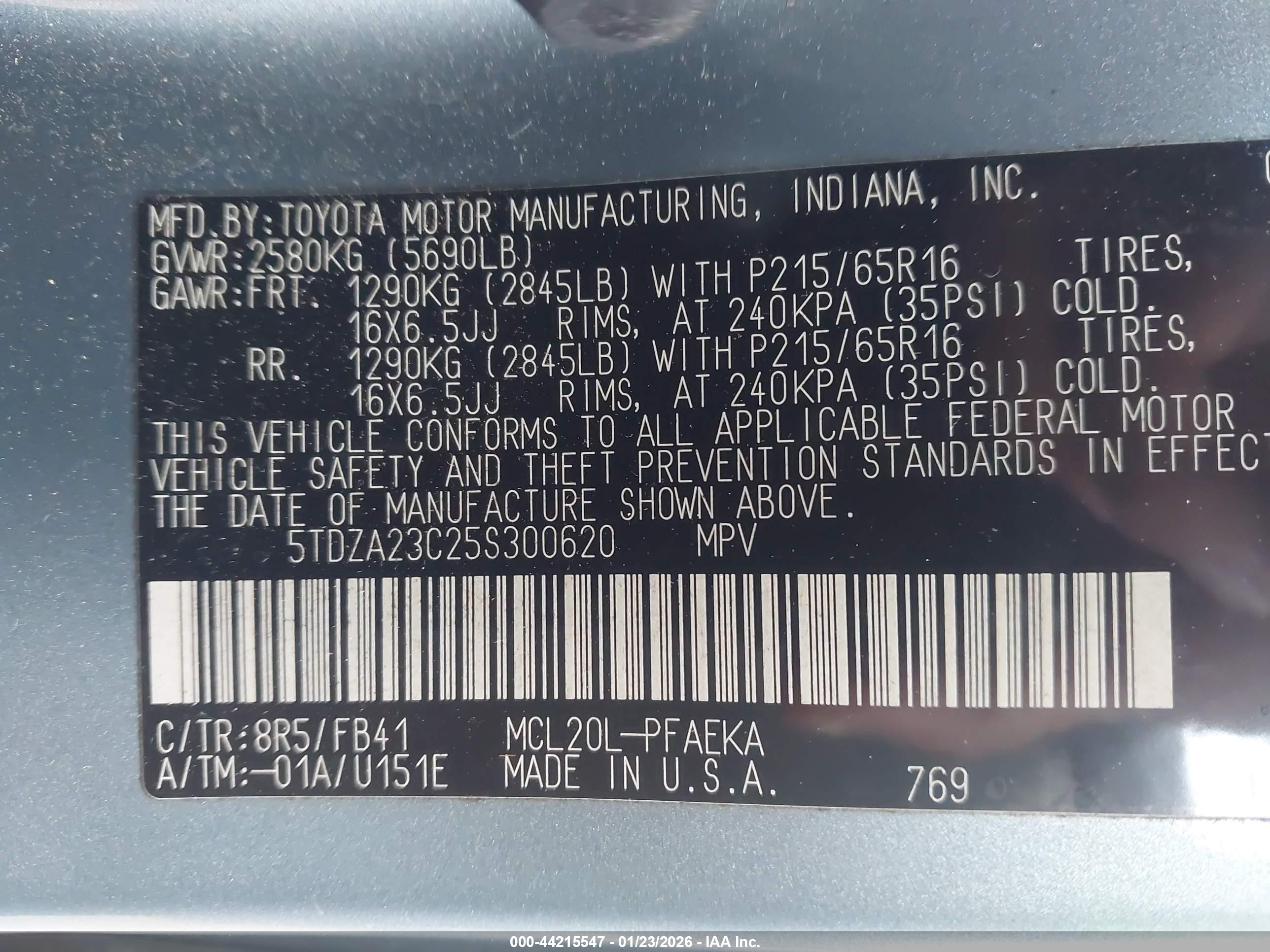 TOYOTA SIENNA image 9