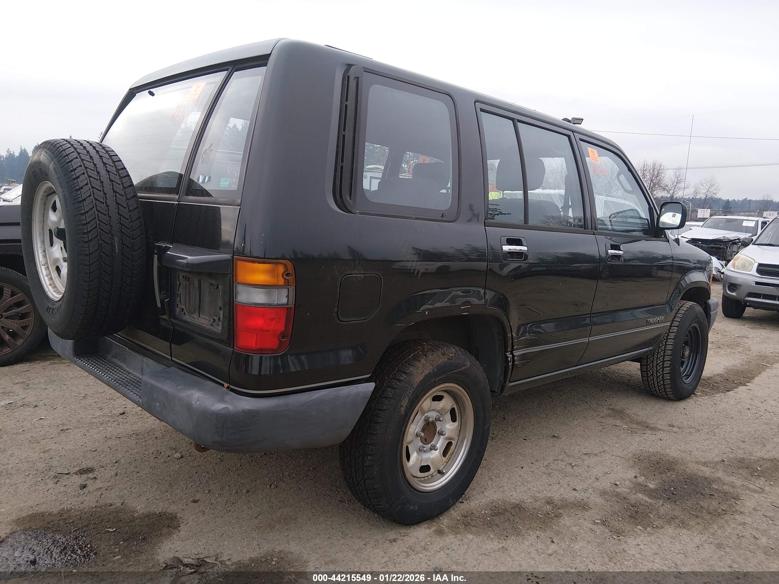 ISUZU TROOPER image 4