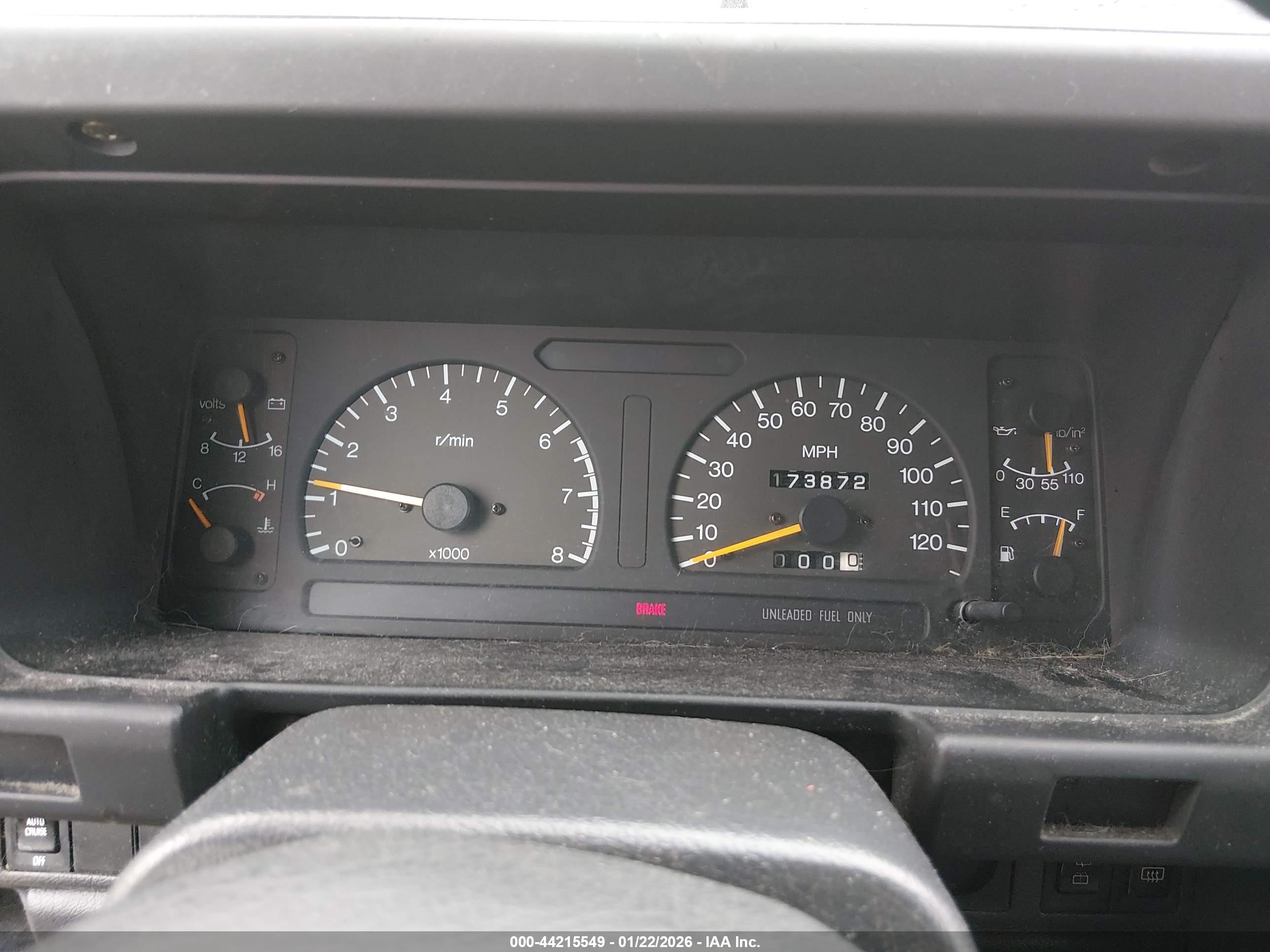 ISUZU TROOPER image 7