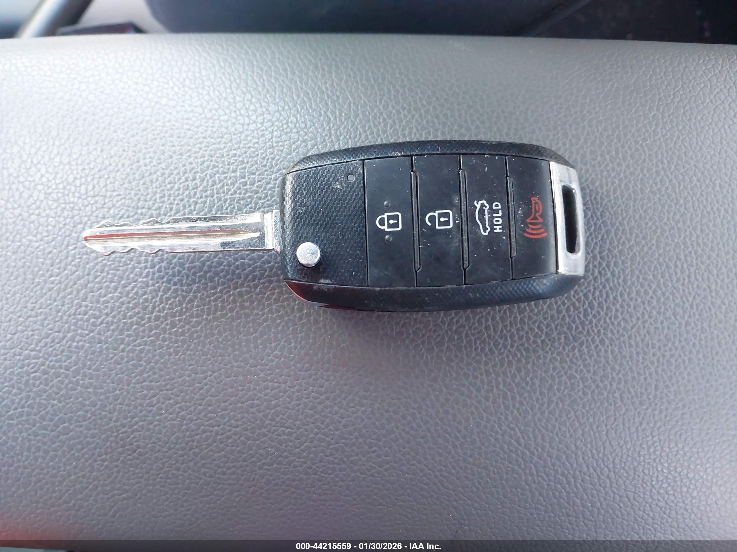 KIA FORTE image 11