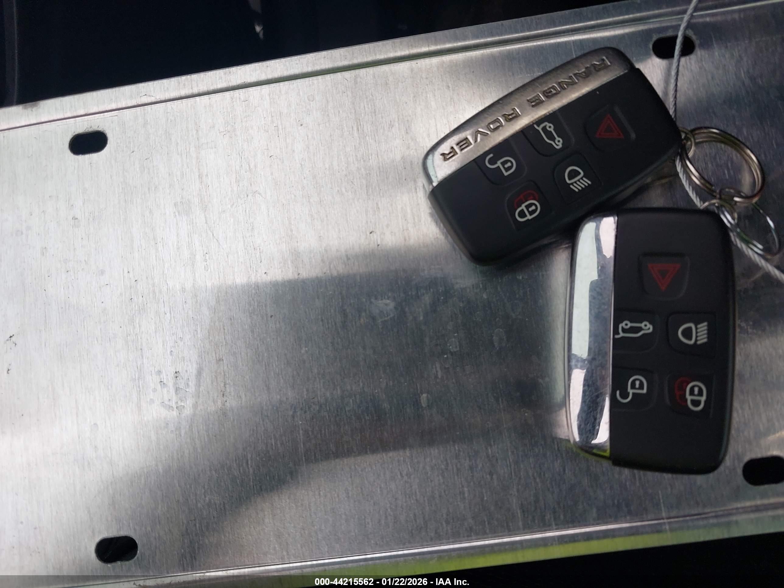 LAND ROVER image 11