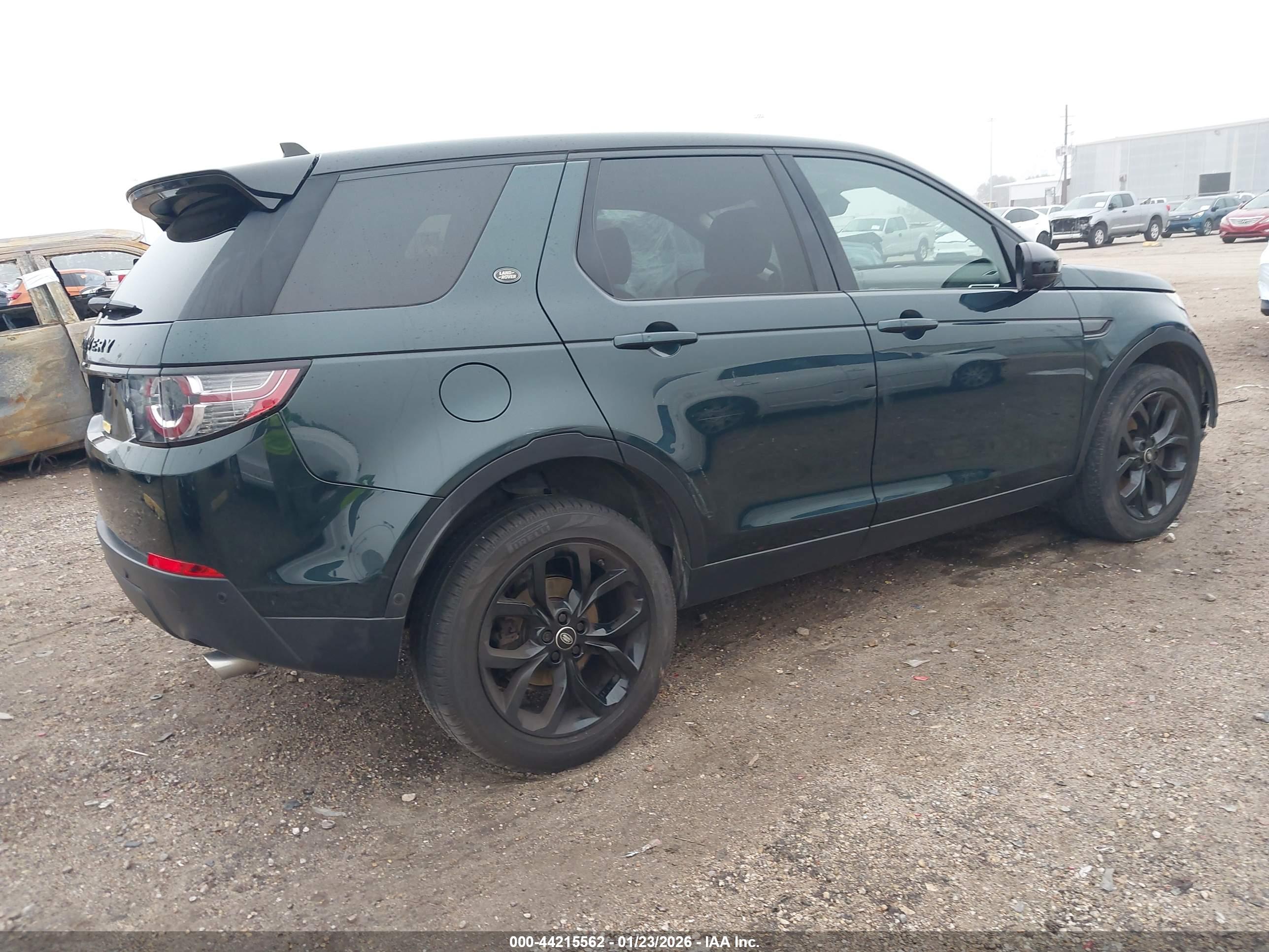 LAND ROVER image 4