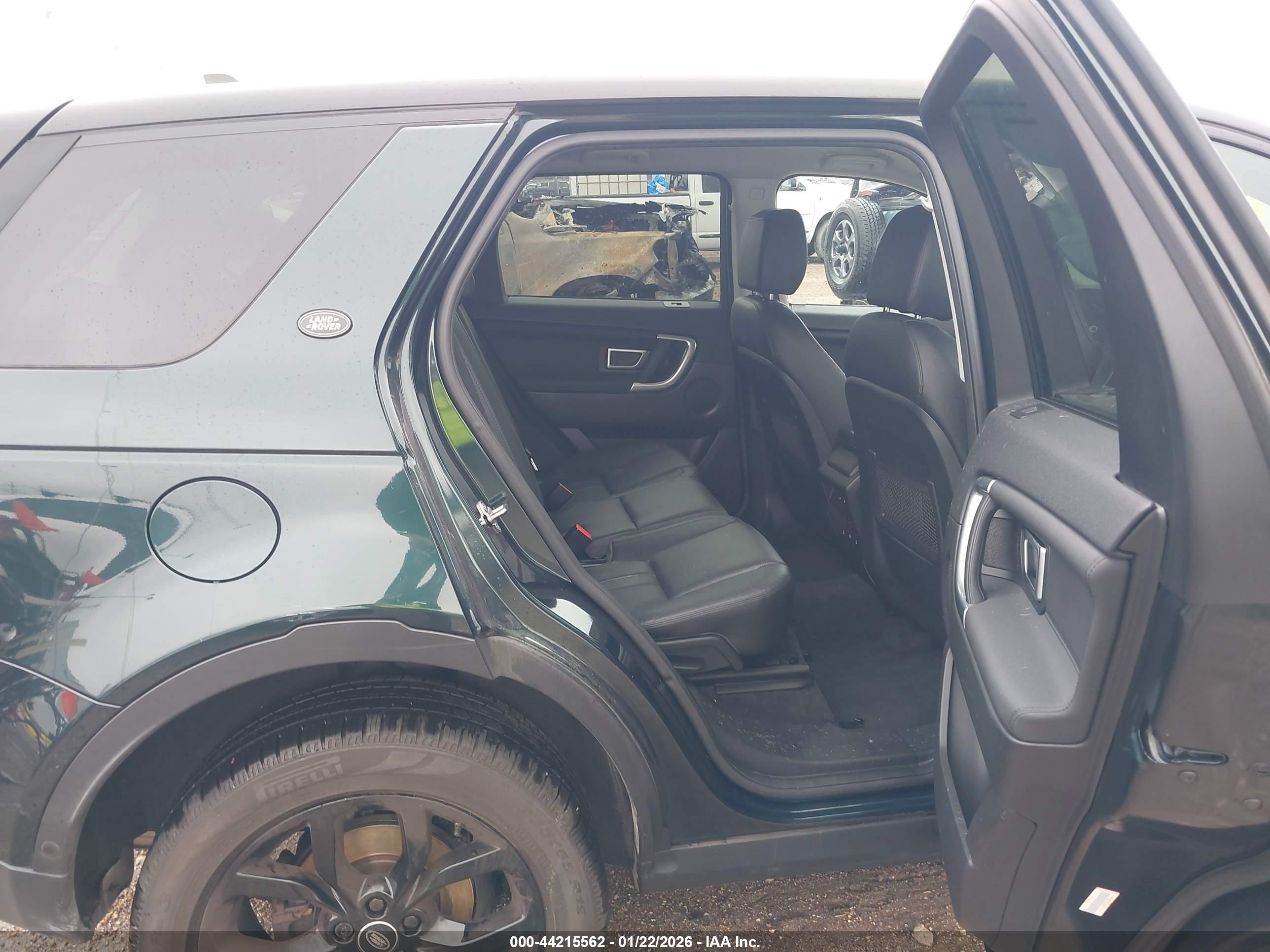 LAND ROVER image 8