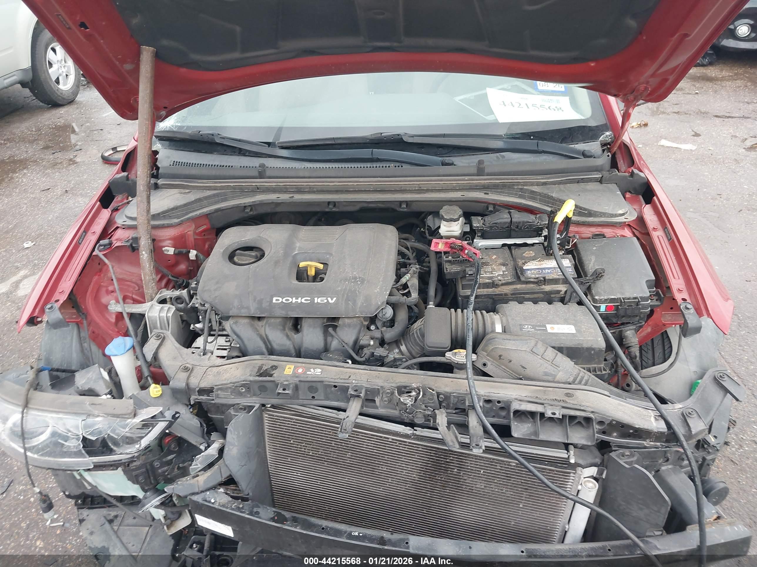 HYUNDAI ELANTRA image 10