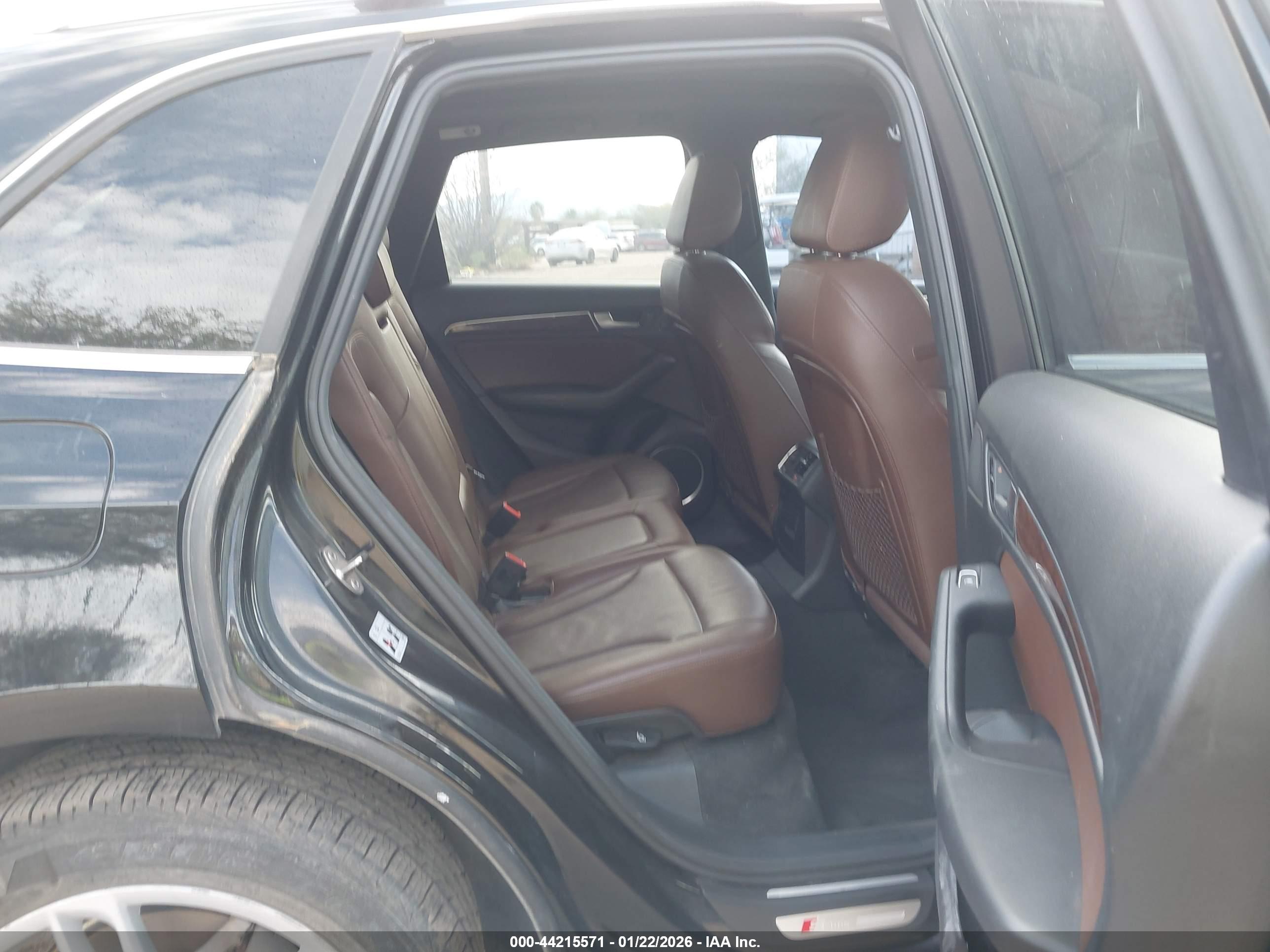 AUDI Q5 image 8