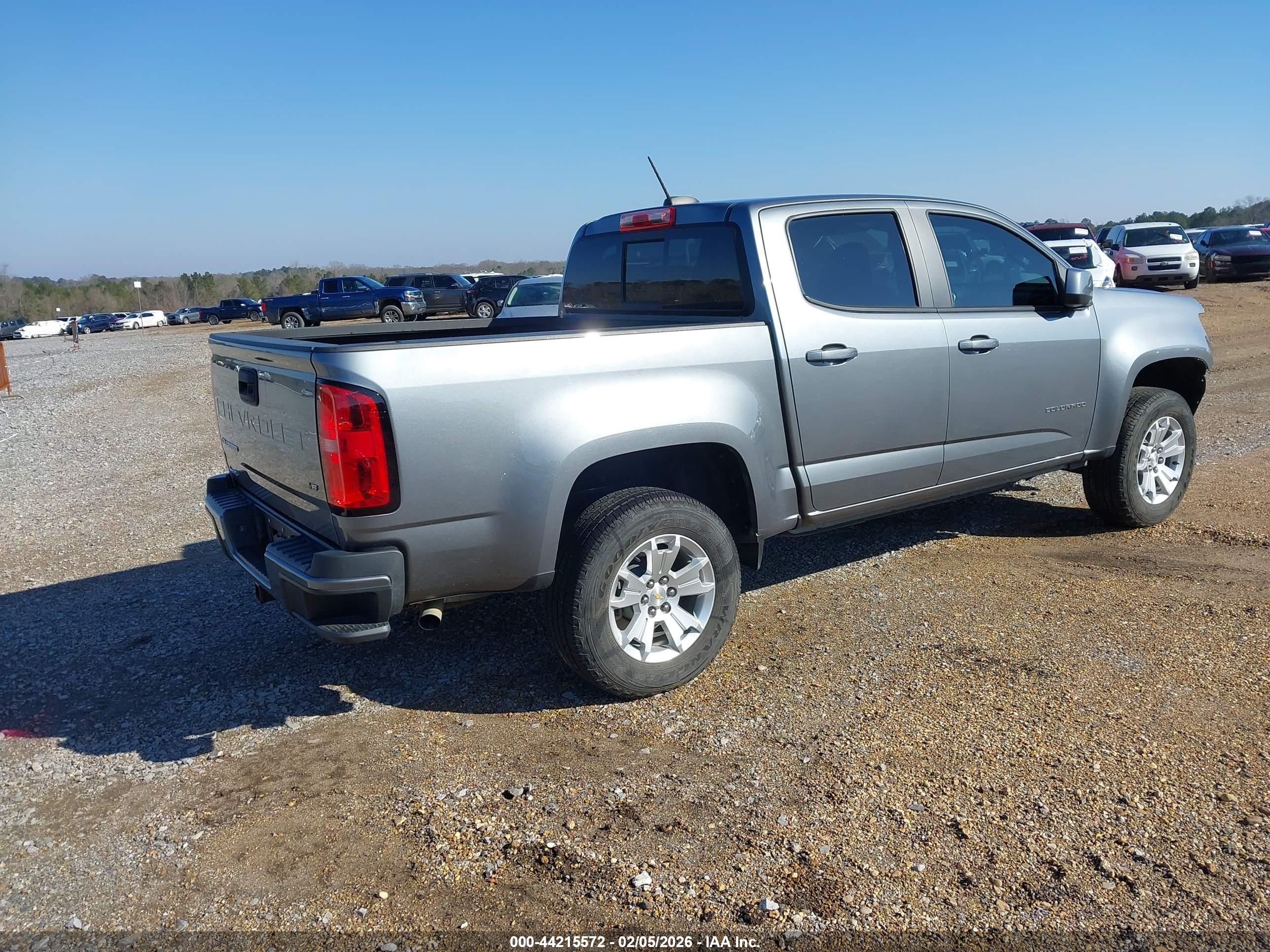 CHEVROLET COLORADO image 4