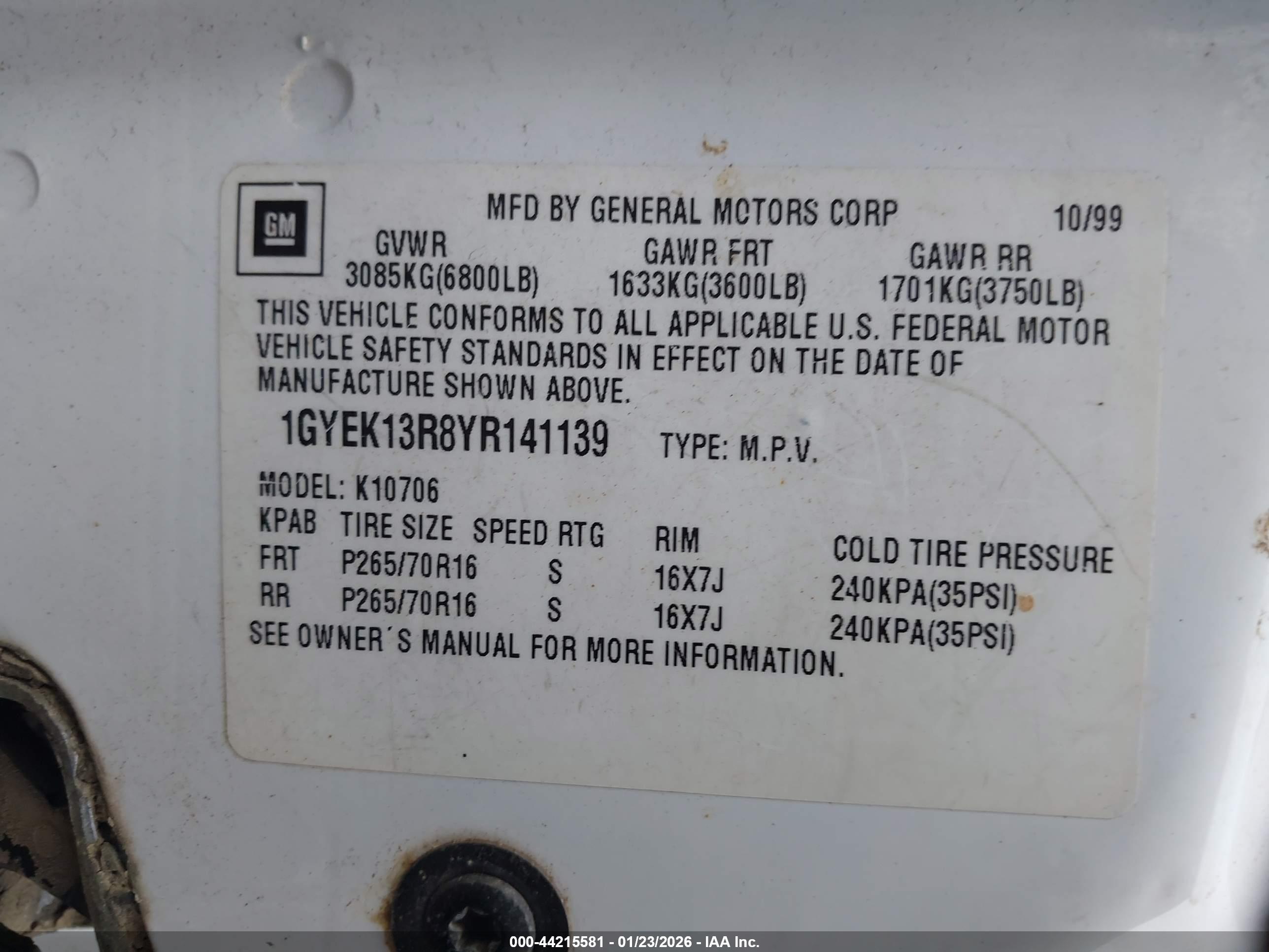 CADILLAC ESCALADE image 9
