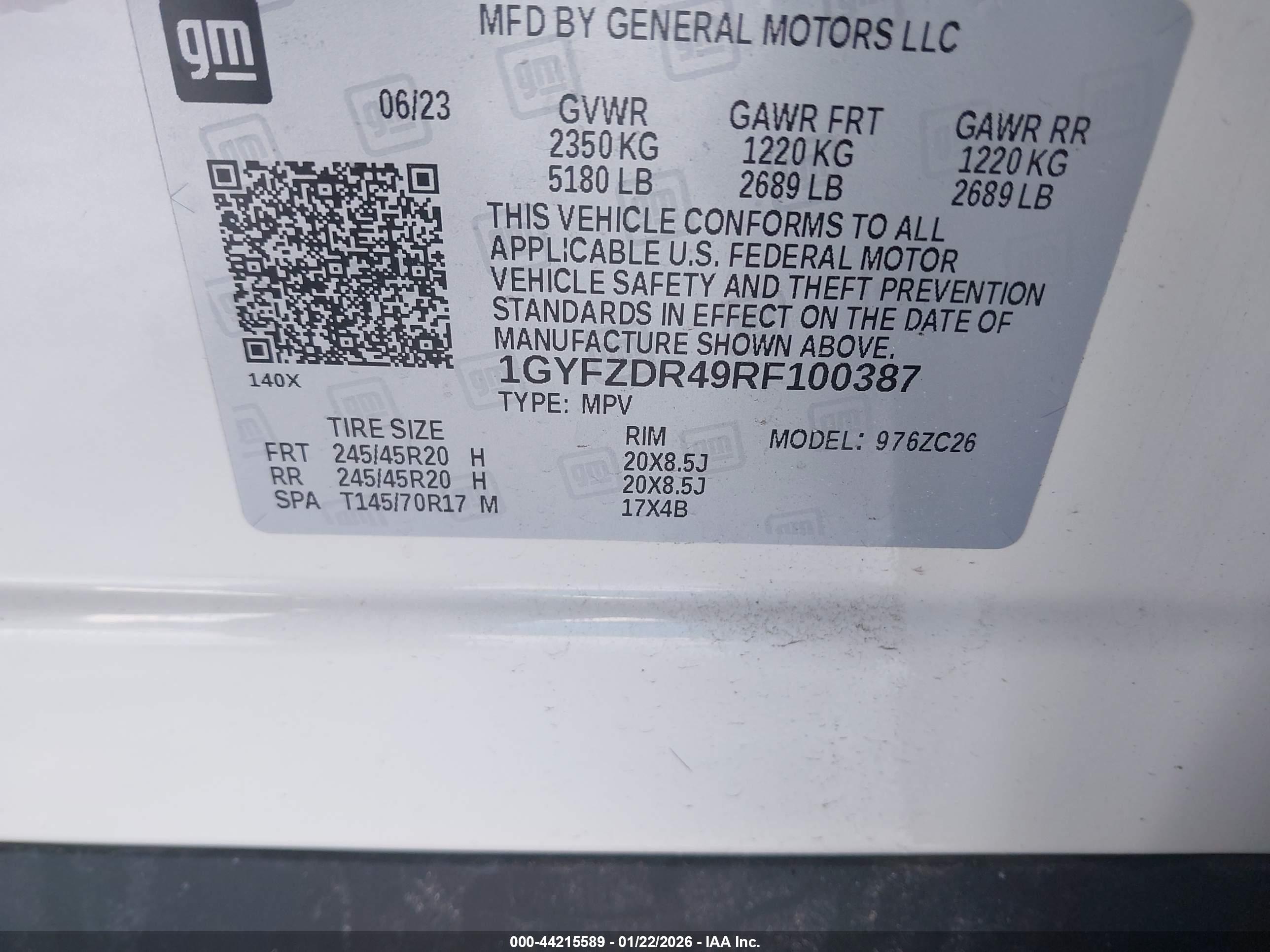 CADILLAC XT4 image 9