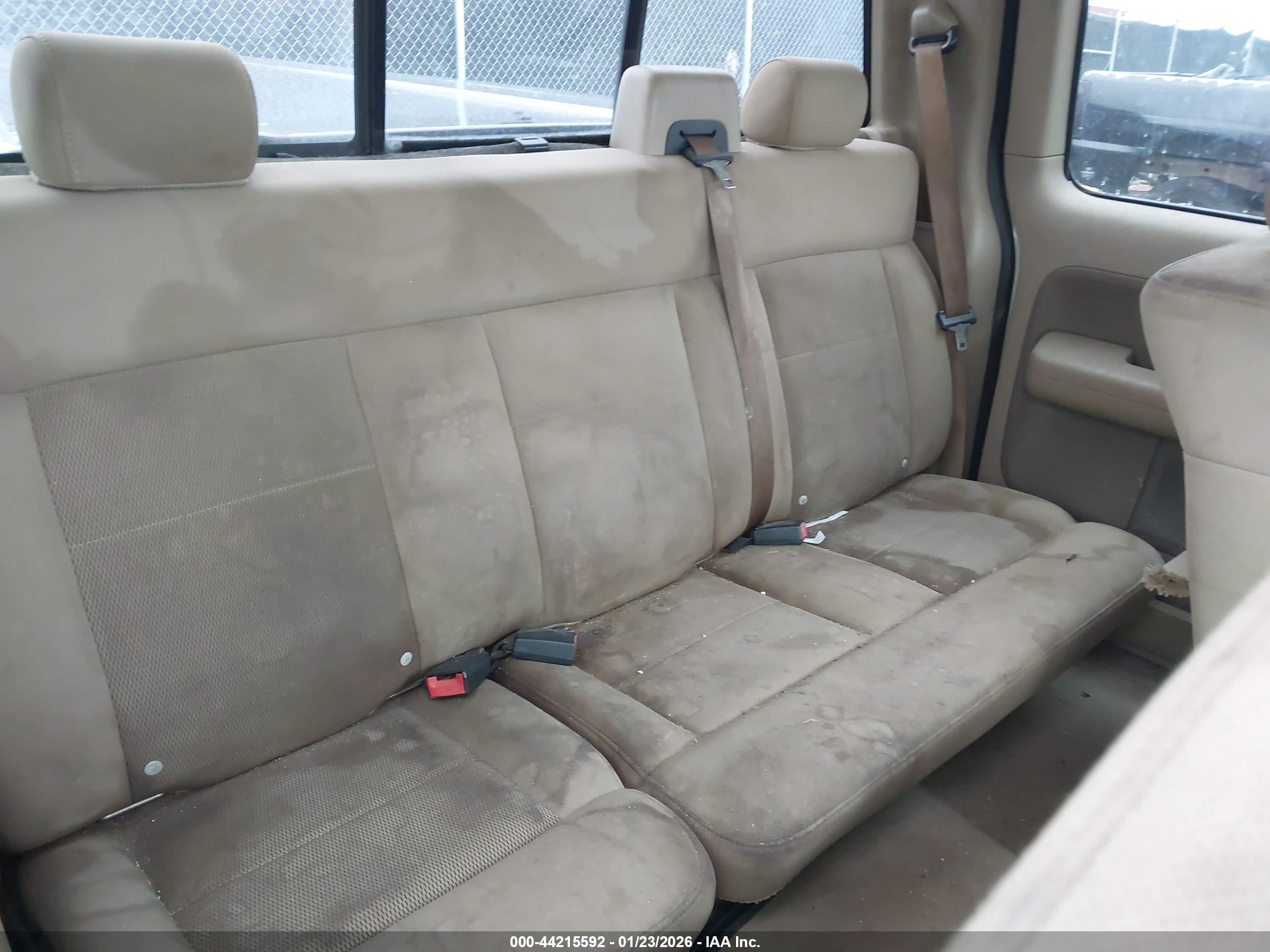 FORD F-150 image 8