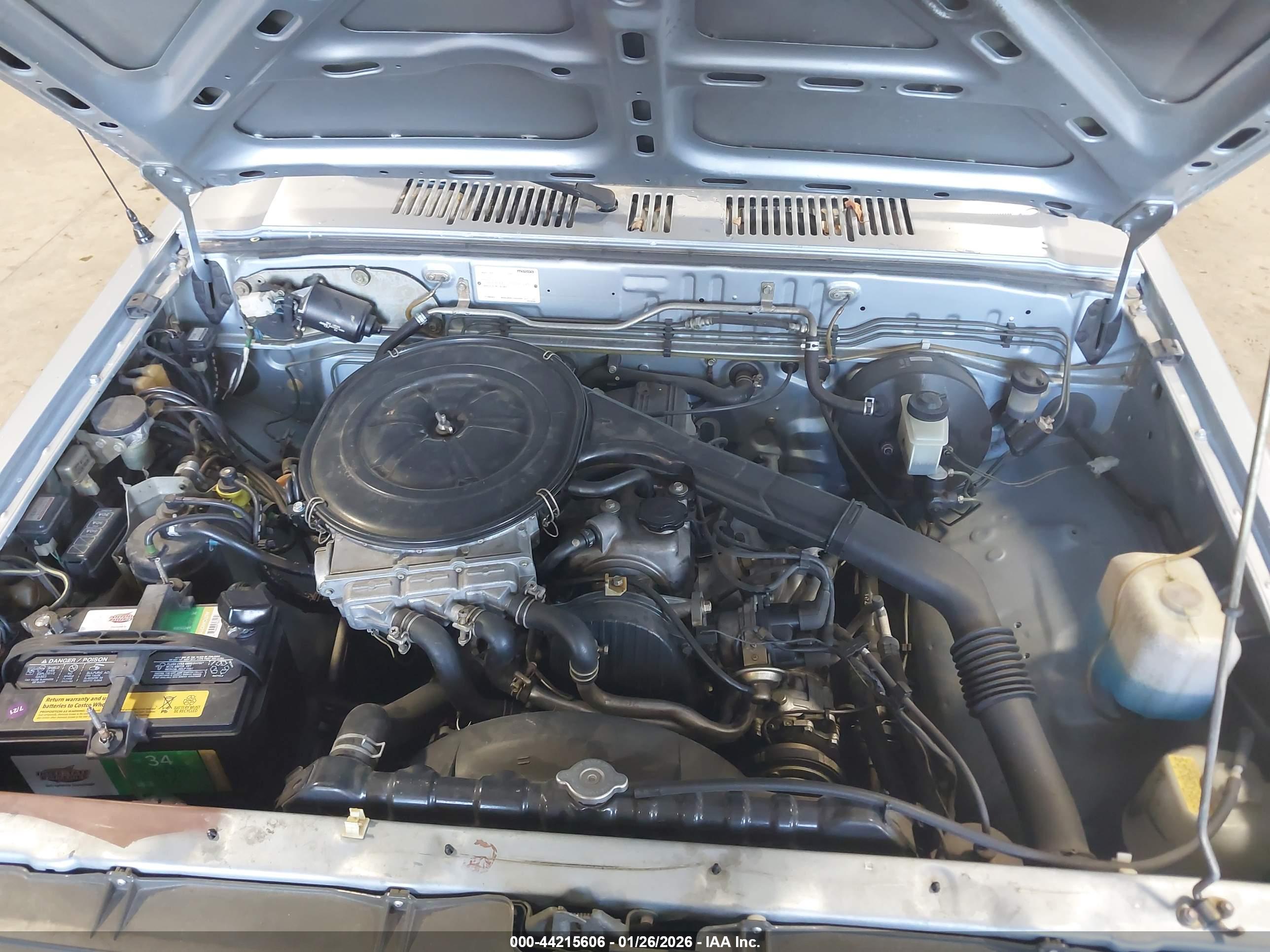 MAZDA B2200 image 10