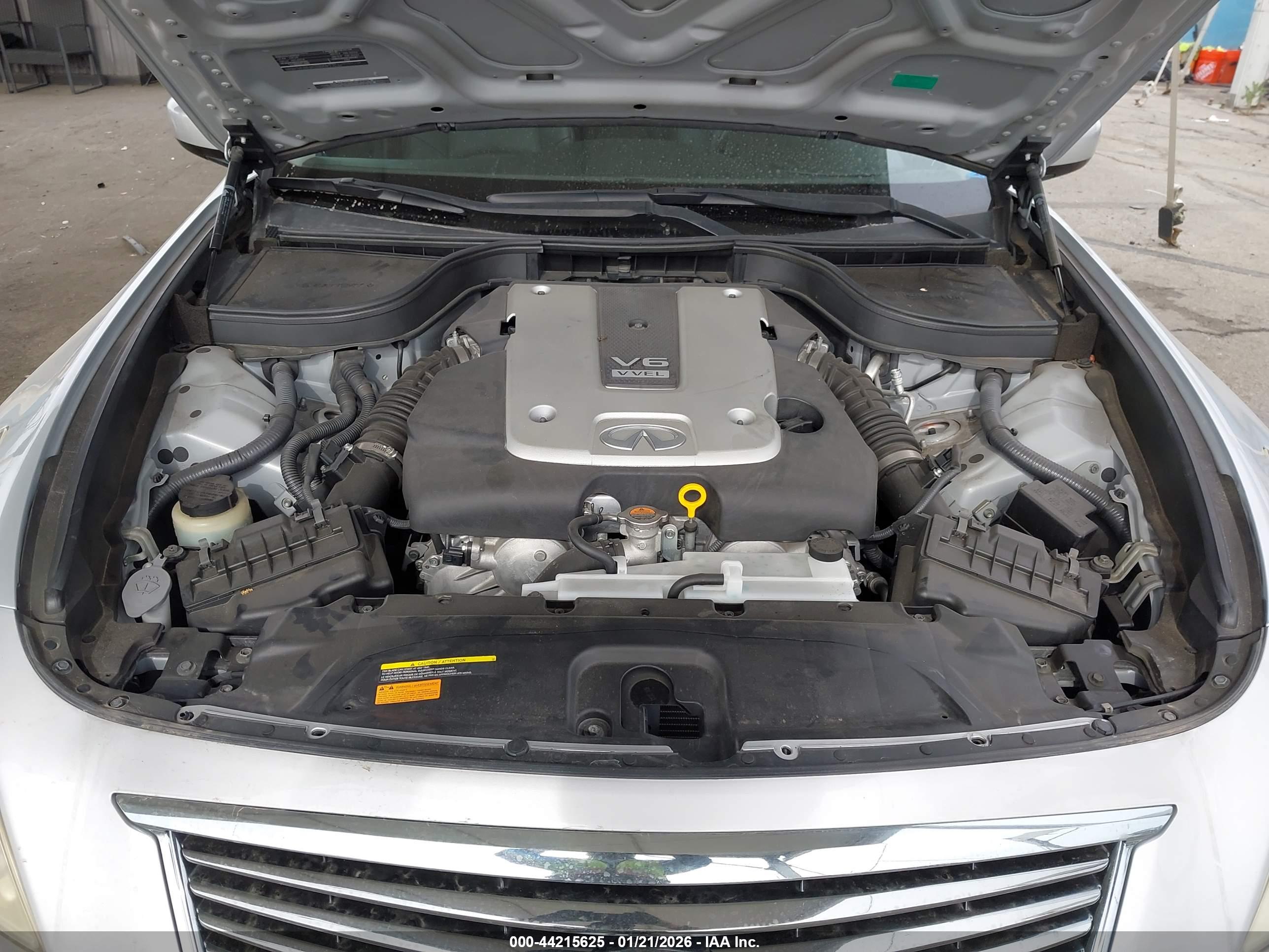 INFINITI G37 image 10