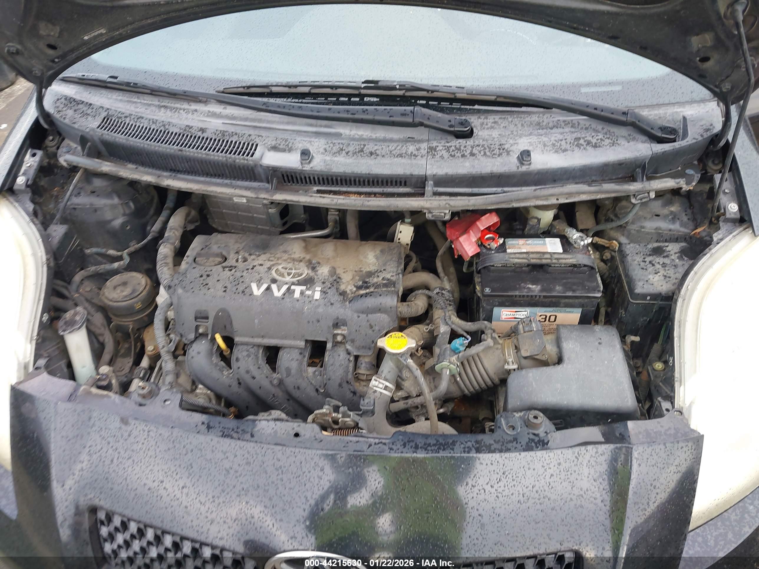 TOYOTA YARIS image 10