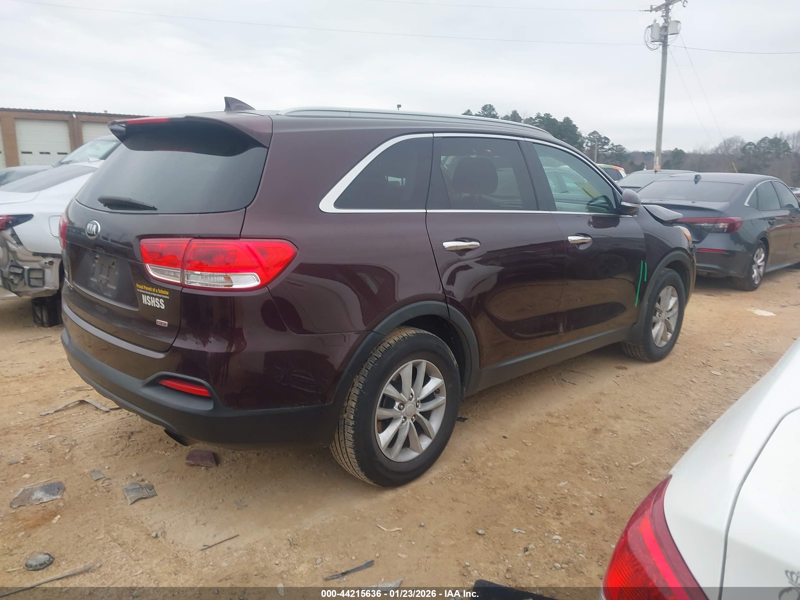 KIA SORENTO image 4