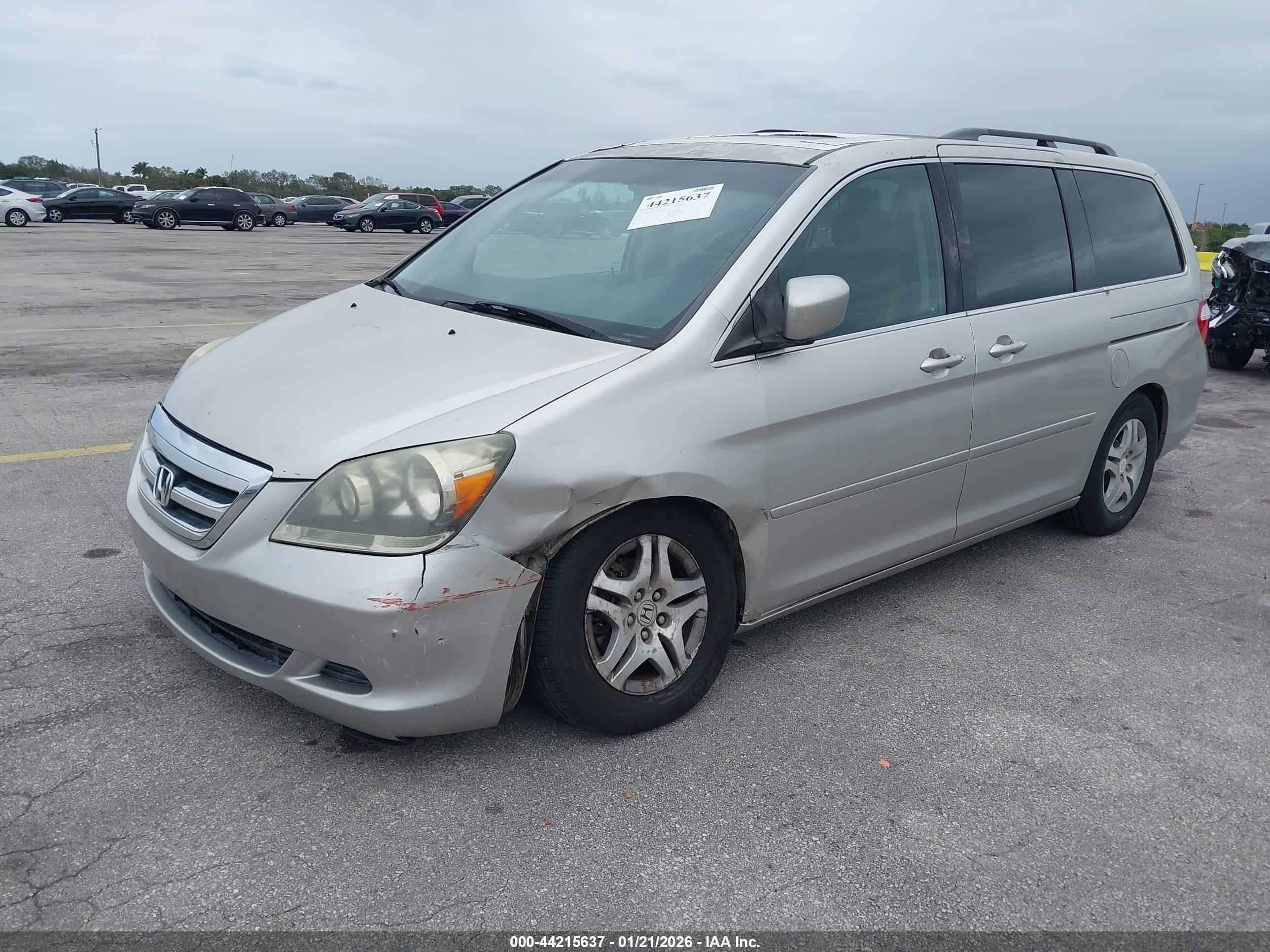 HONDA ODYSSEY image 6