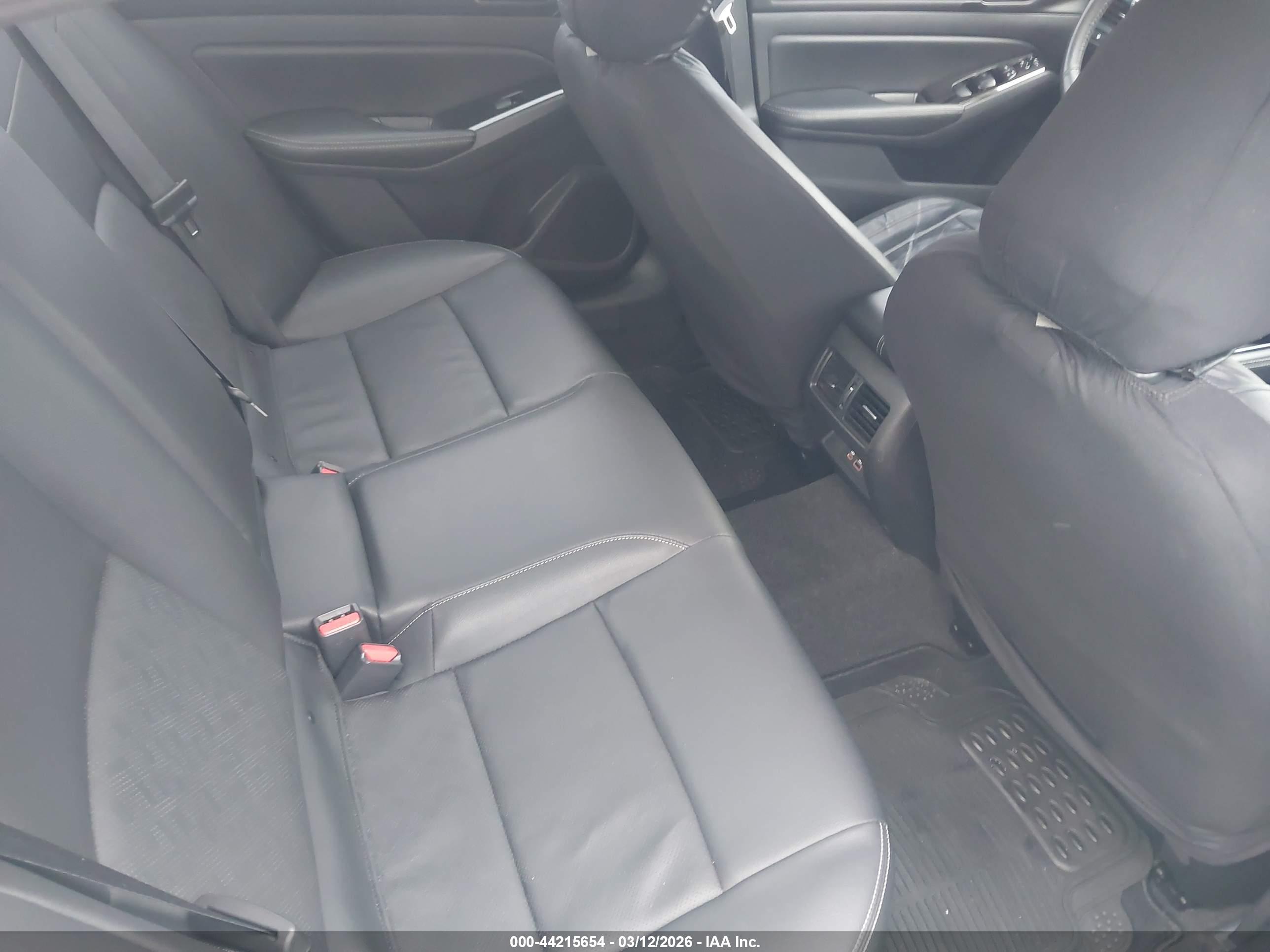 NISSAN ALTIMA image 8