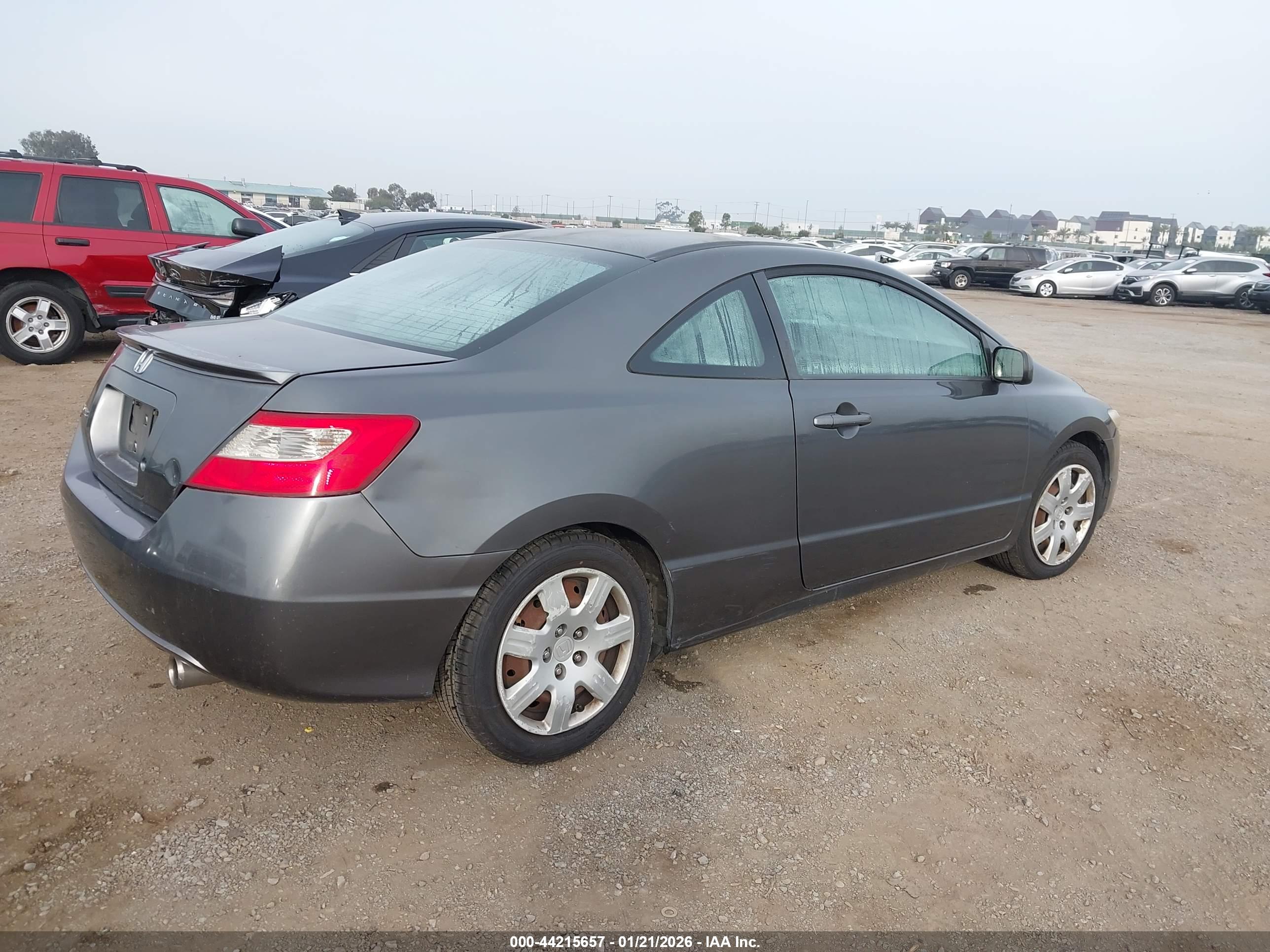 HONDA CIVIC image 4
