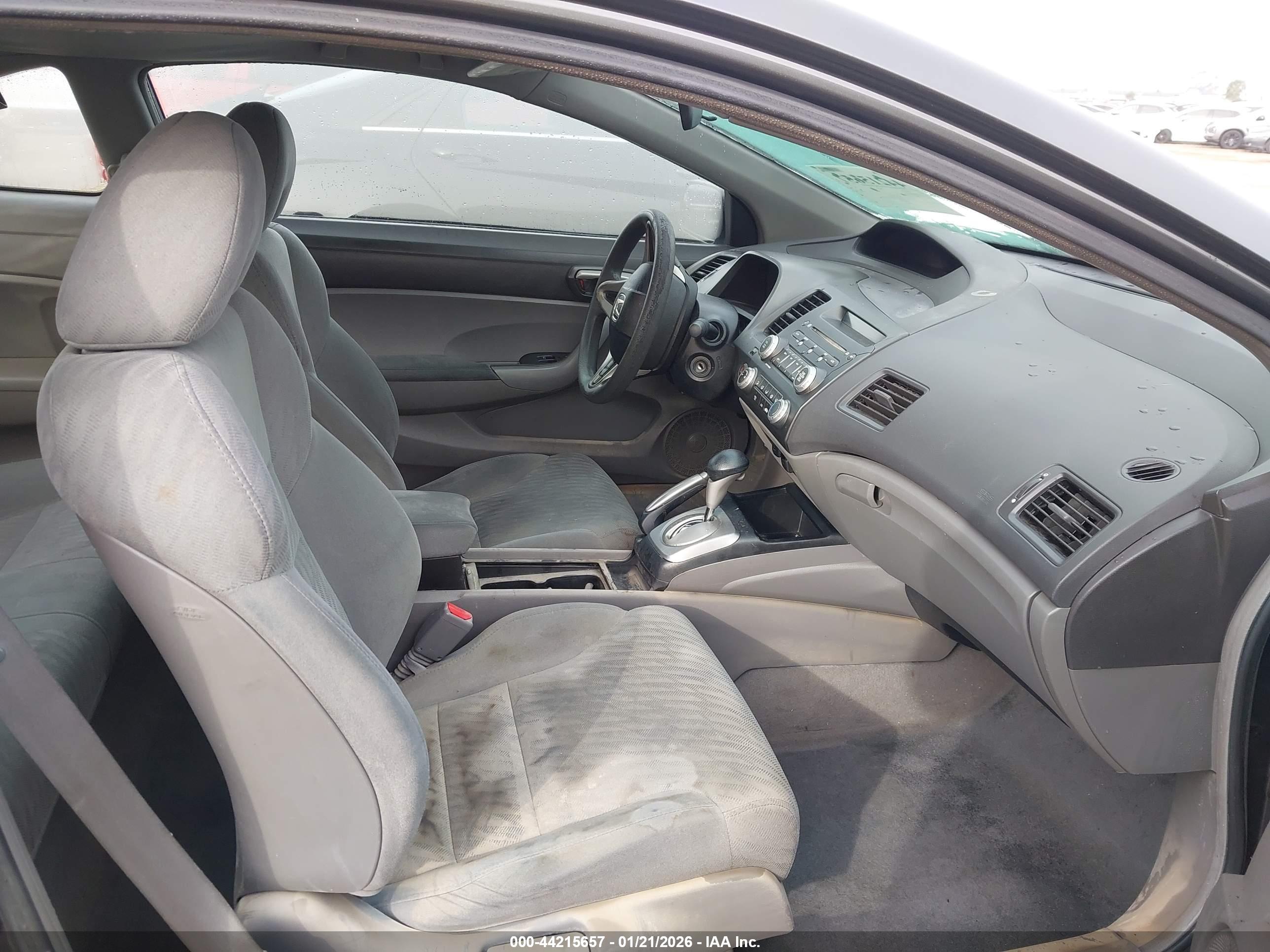HONDA CIVIC image 5