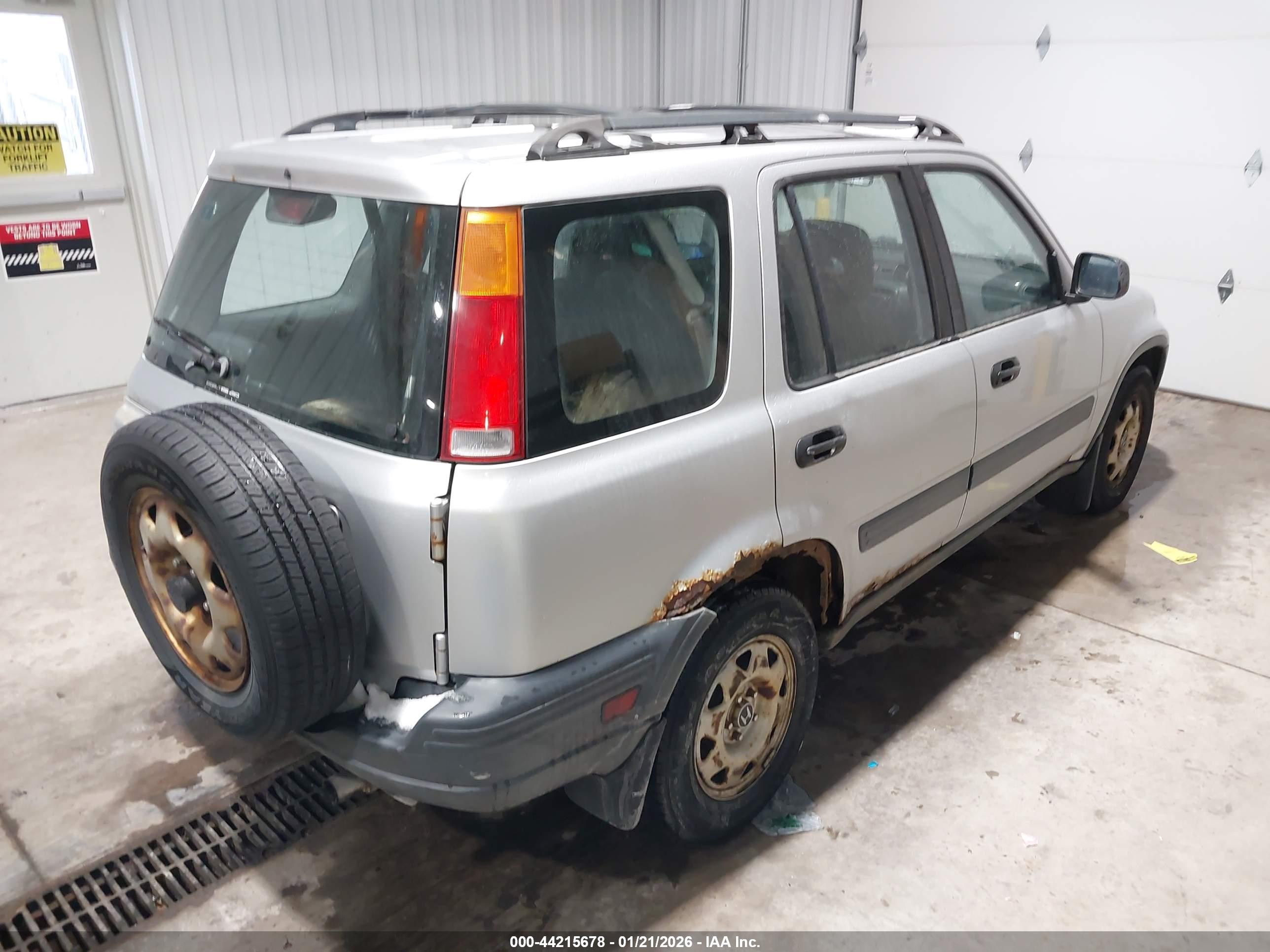 HONDA CR-V image 4