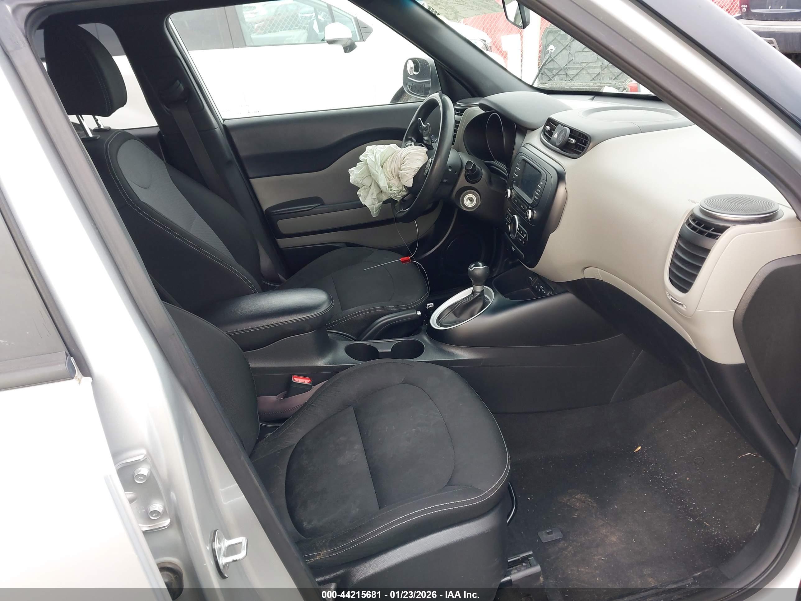 KIA SOUL image 5