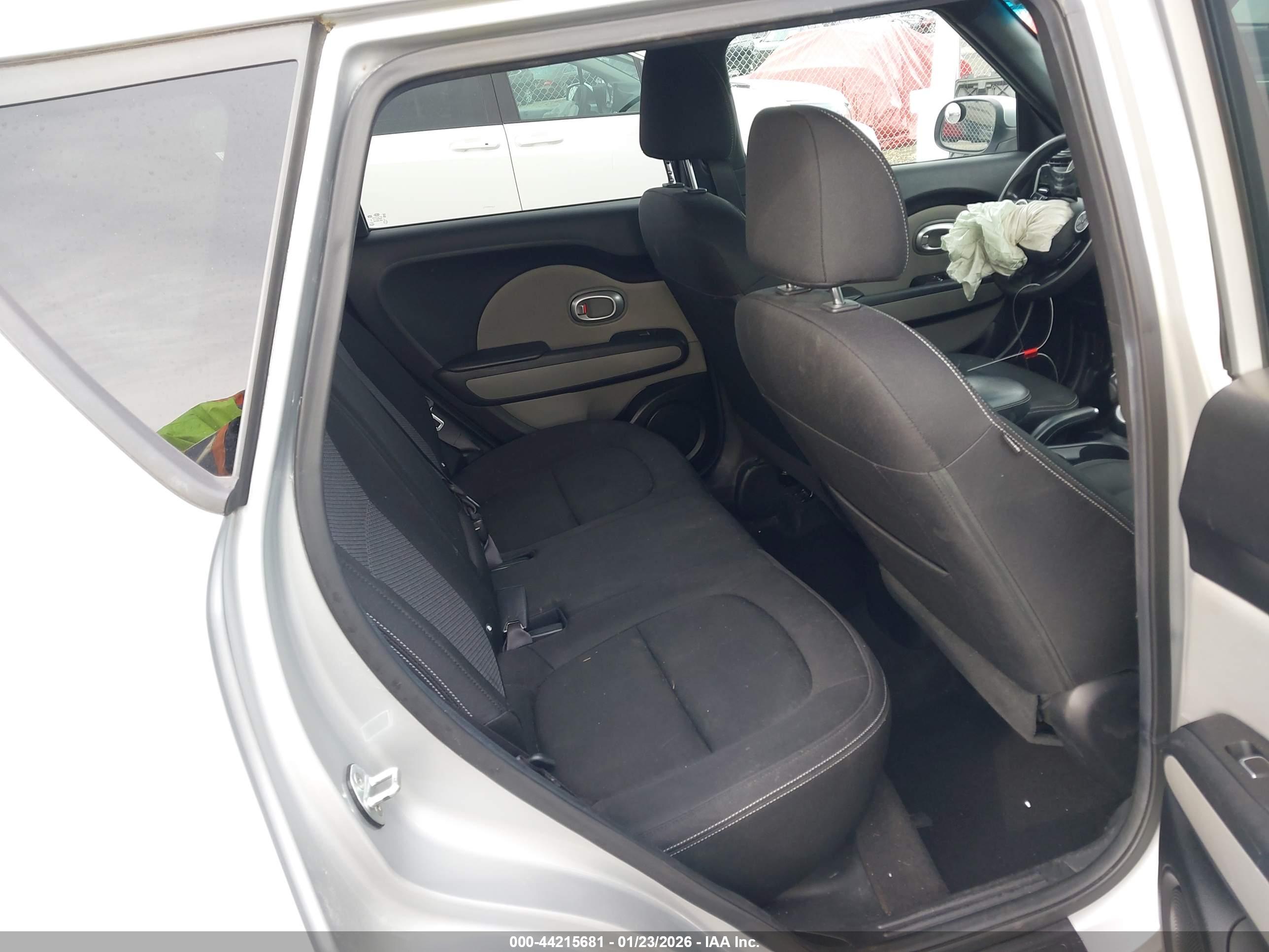 KIA SOUL image 8