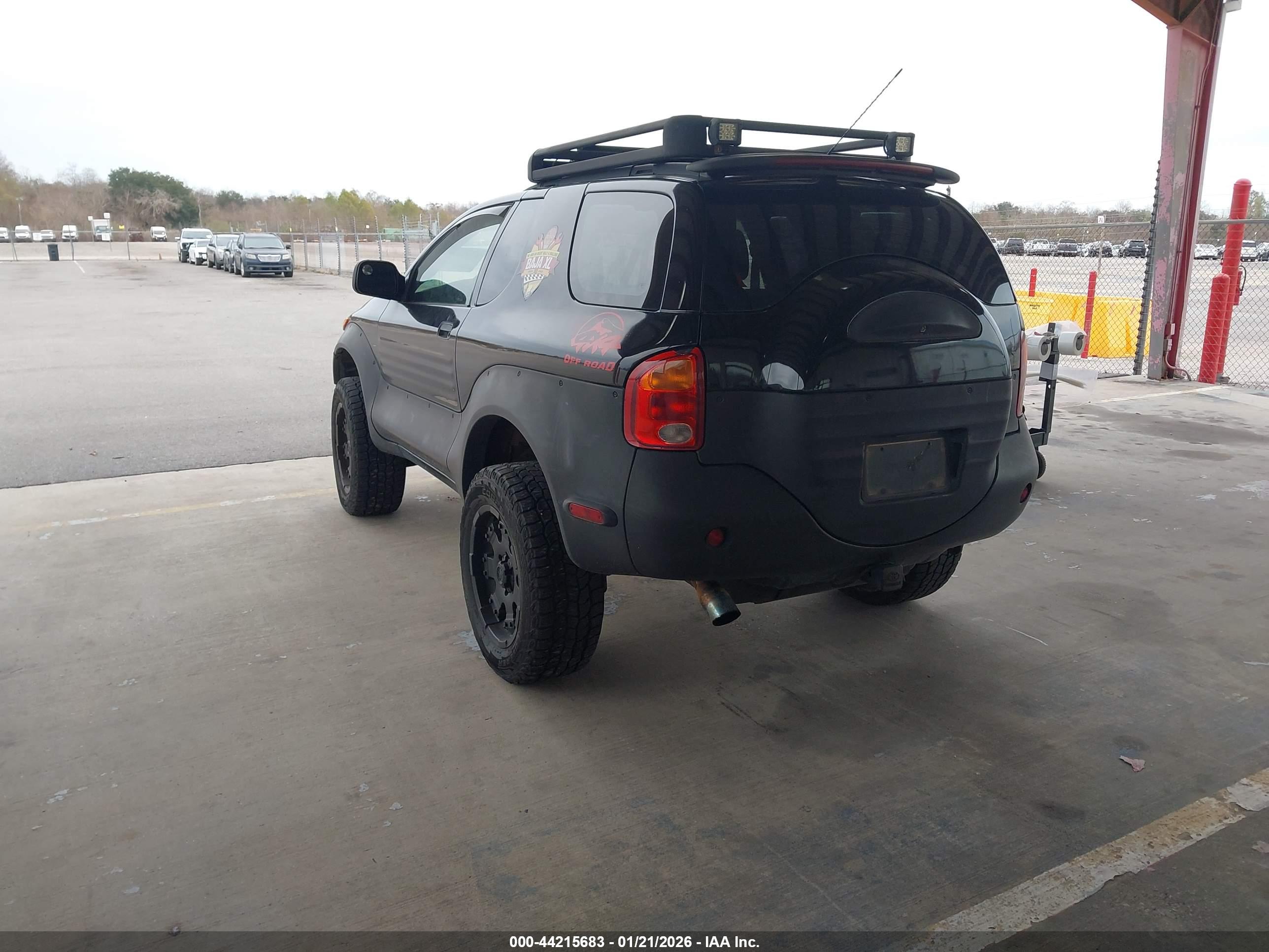 ISUZU VEHICROSS image 3