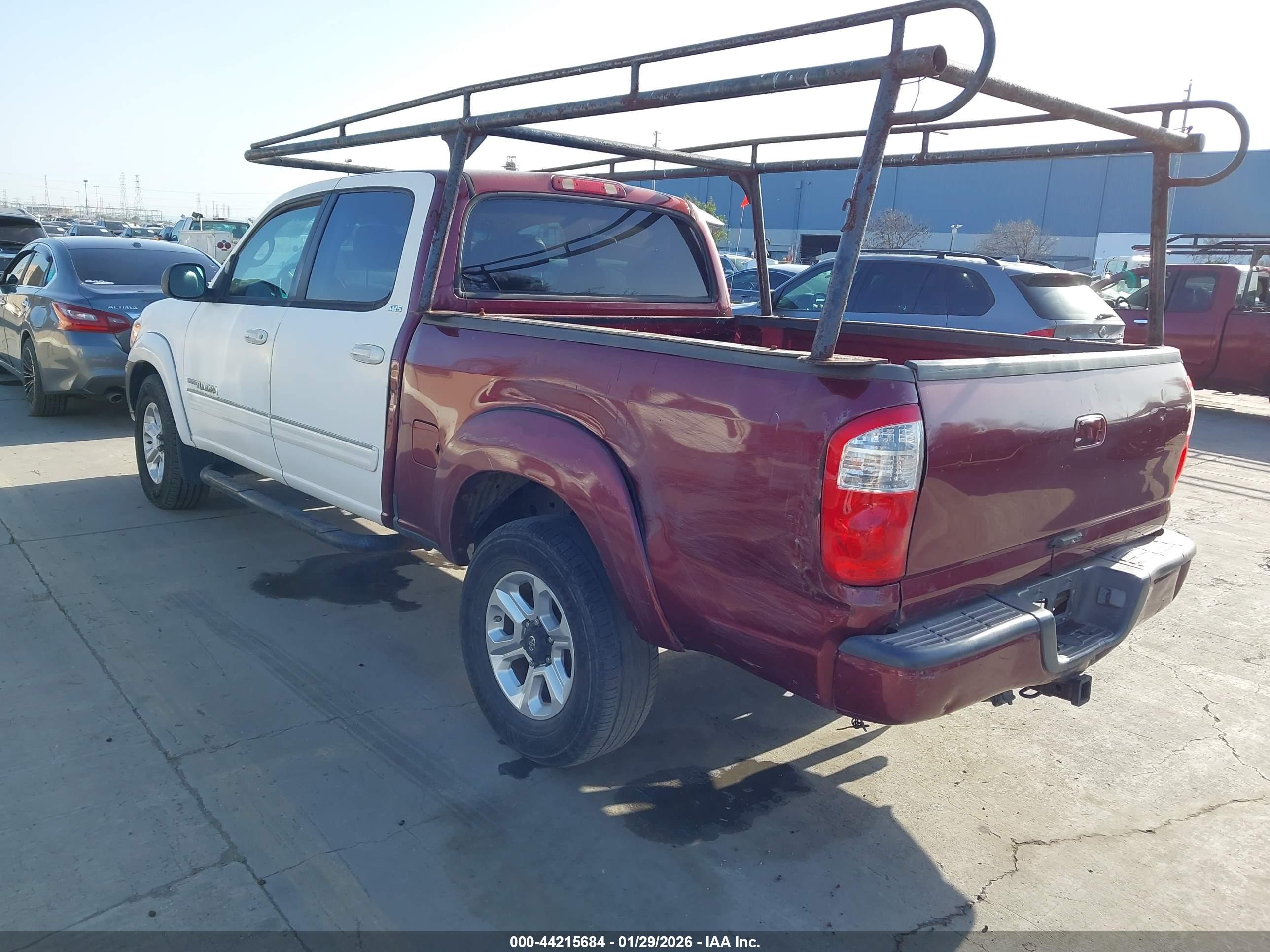 TOYOTA TUNDRA image 3
