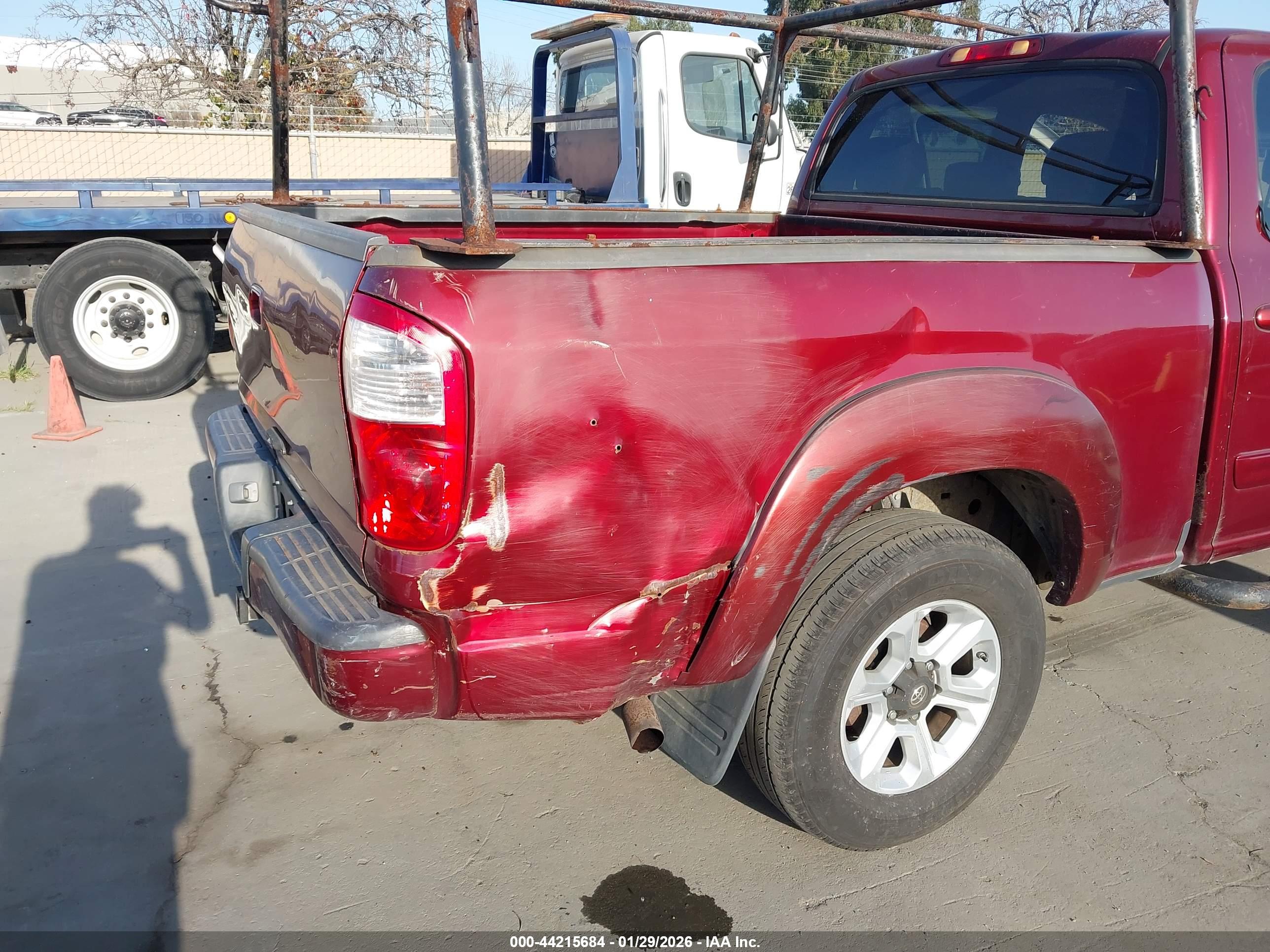 TOYOTA TUNDRA image 6