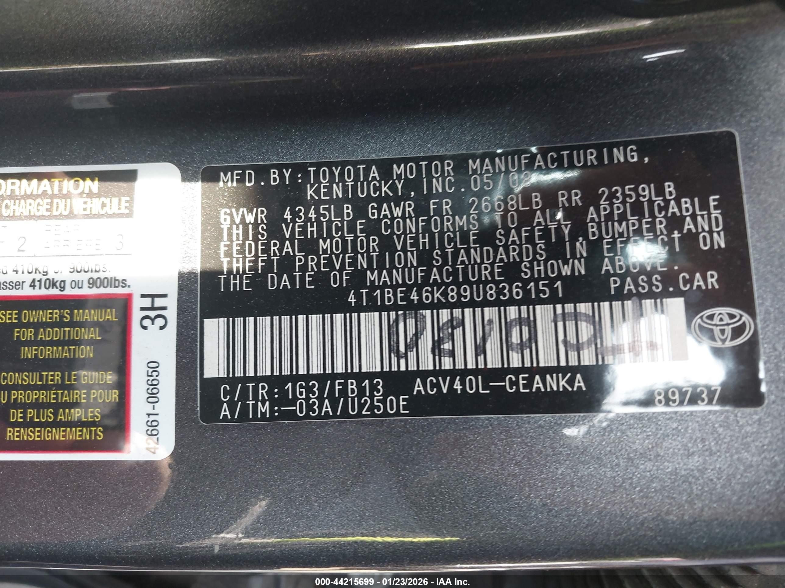 TOYOTA CAMRY image 9