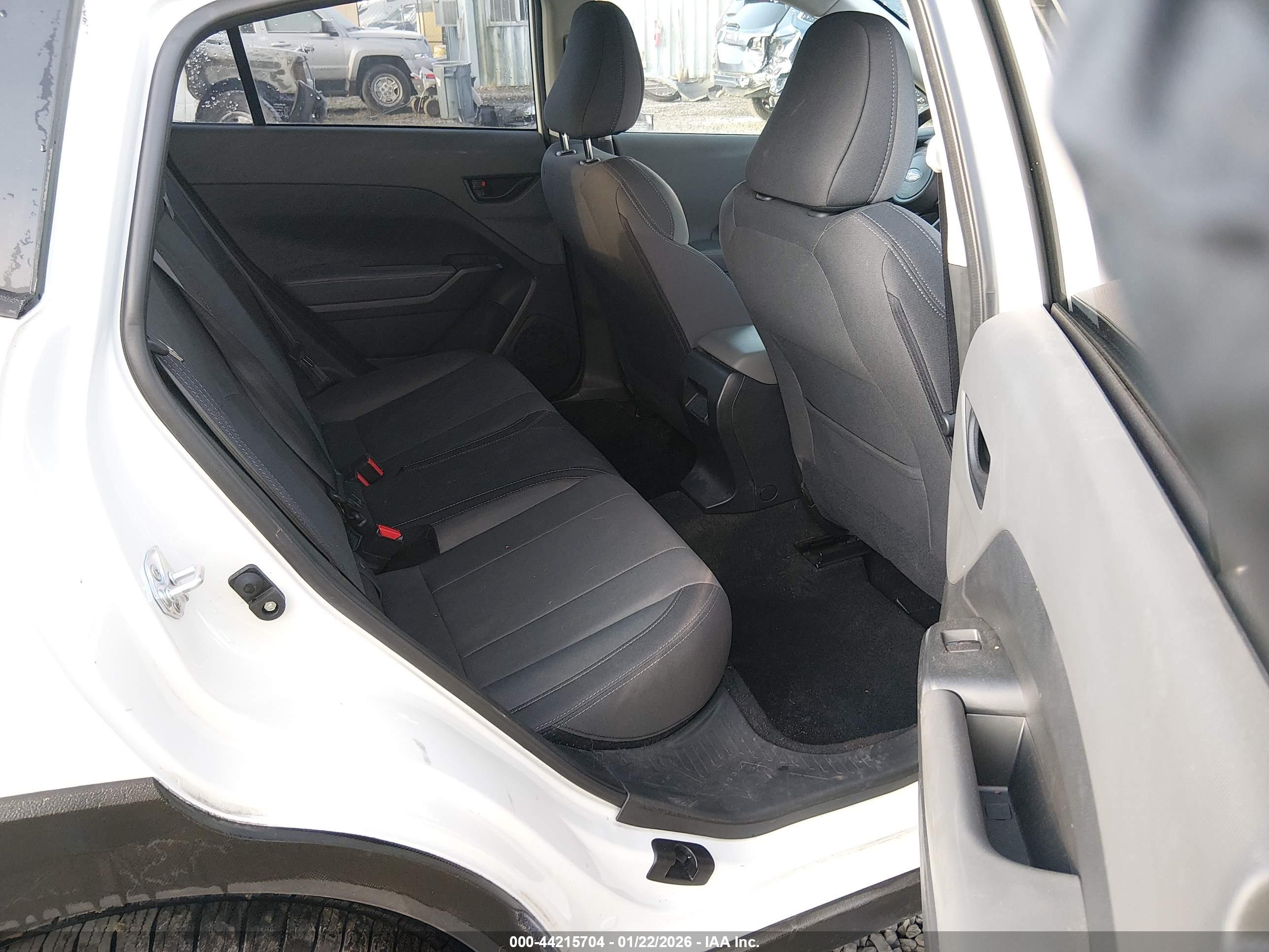 SUBARU CROSSTREK image 8
