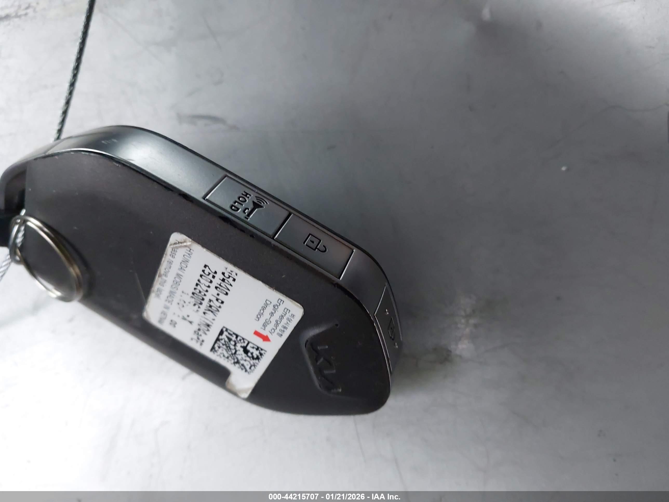 KIA SORENTO image 11